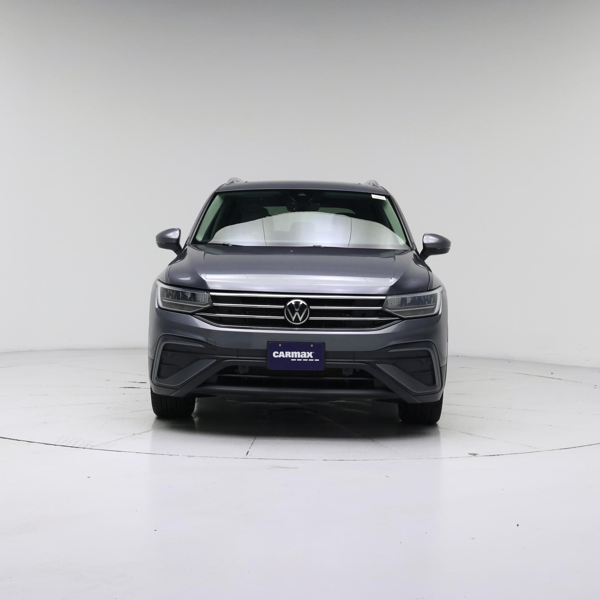 Thumbnail: 2023 Volkswagen Tiguan - 5