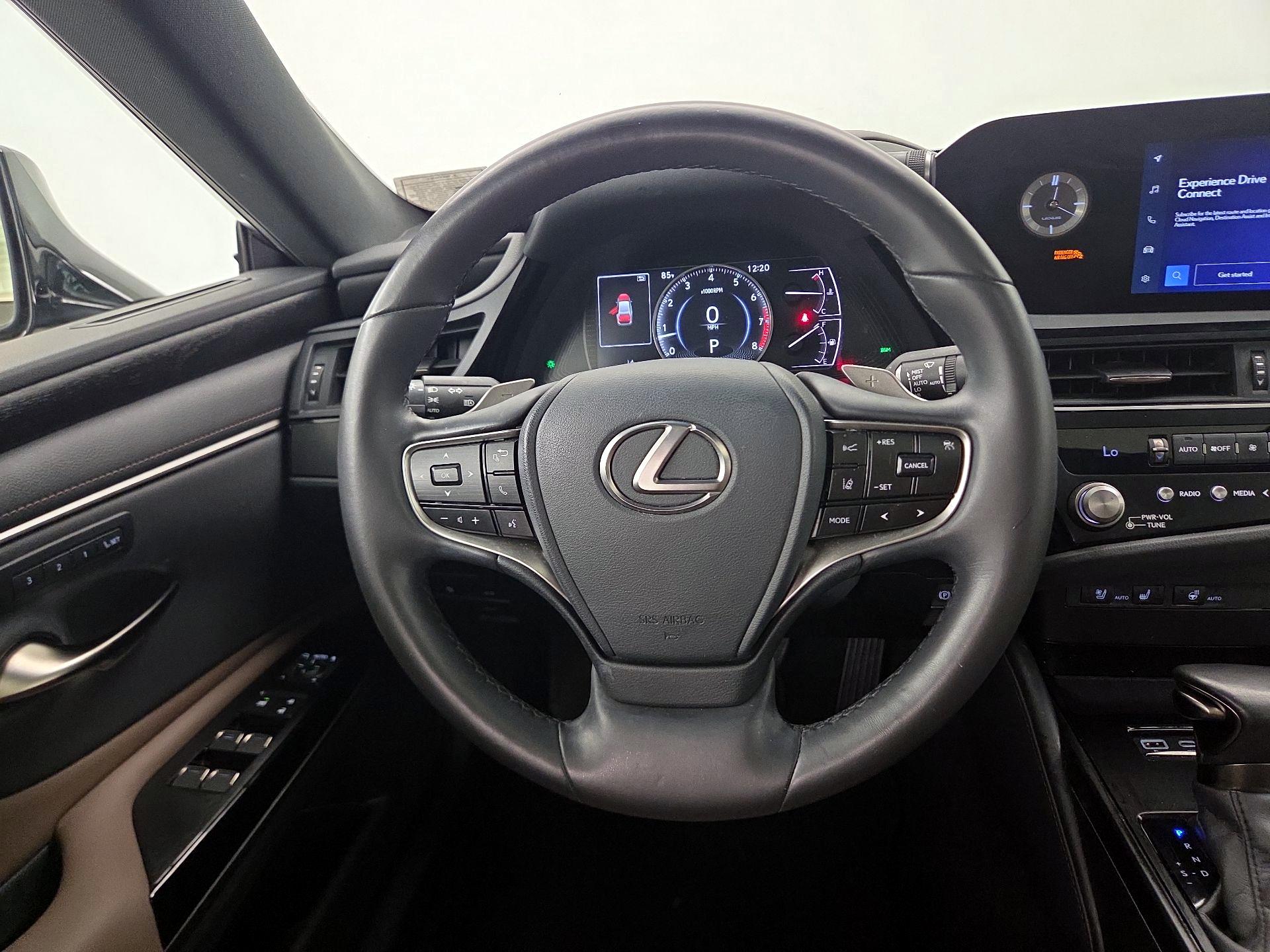 Thumbnail: 2025 Lexus ES - 10