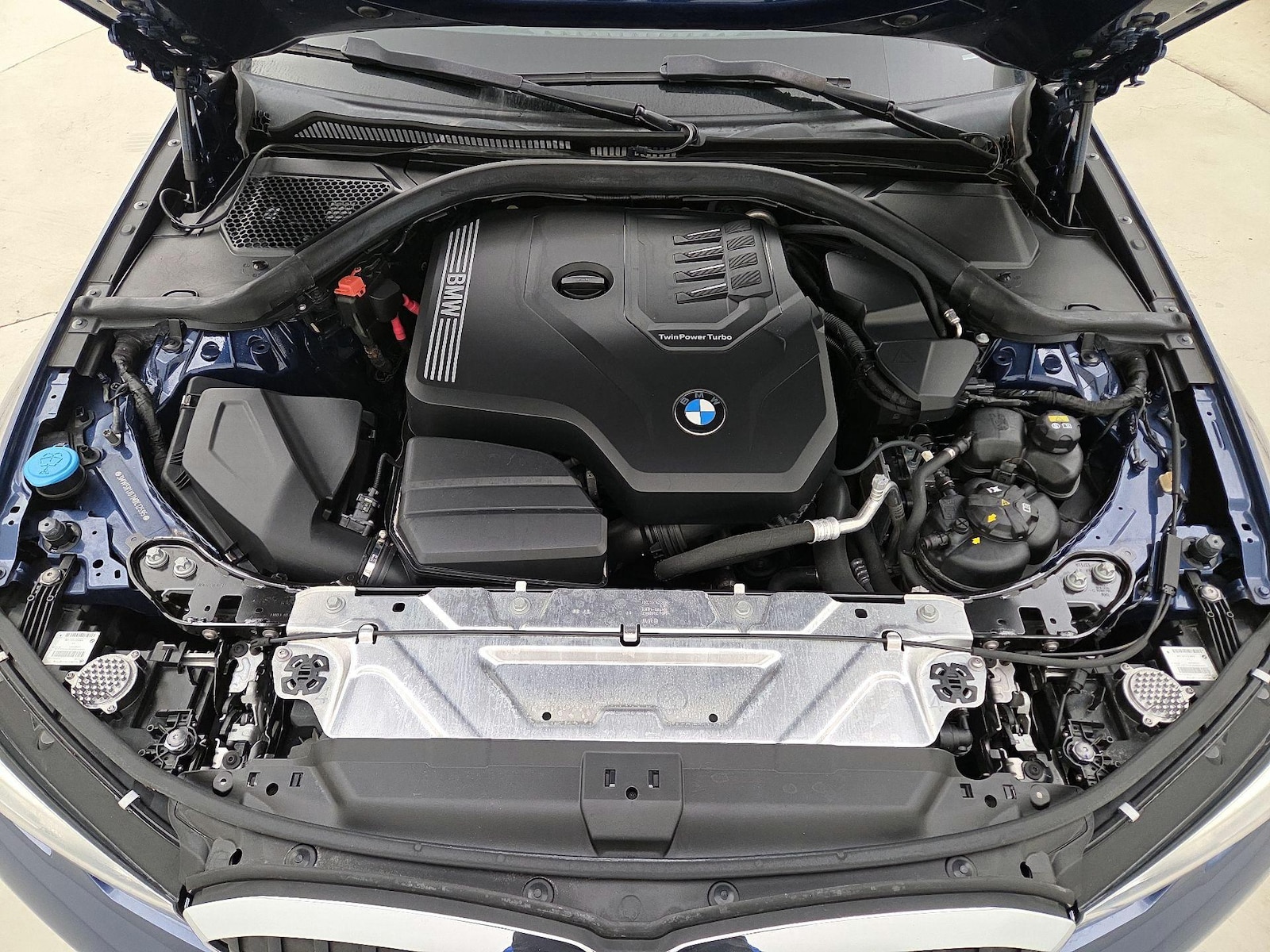 2021 BMW 3 Series 330i - Photo 24