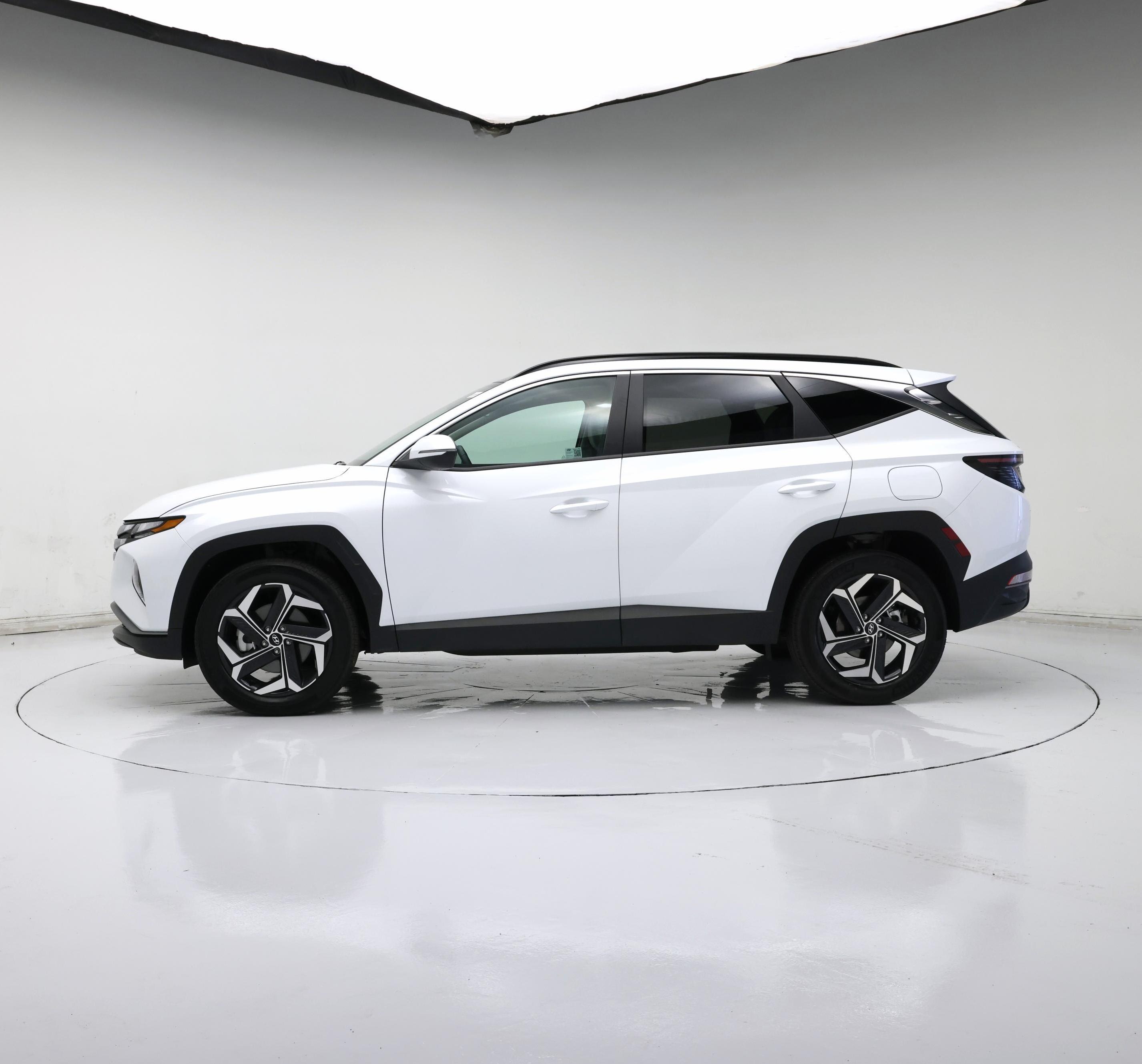 Thumbnail: 2024 Hyundai Tucson - 3