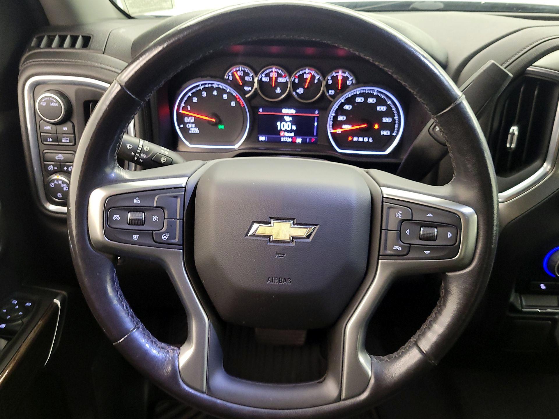 Thumbnail: 2021 Chevrolet Silverado 1500 - 10