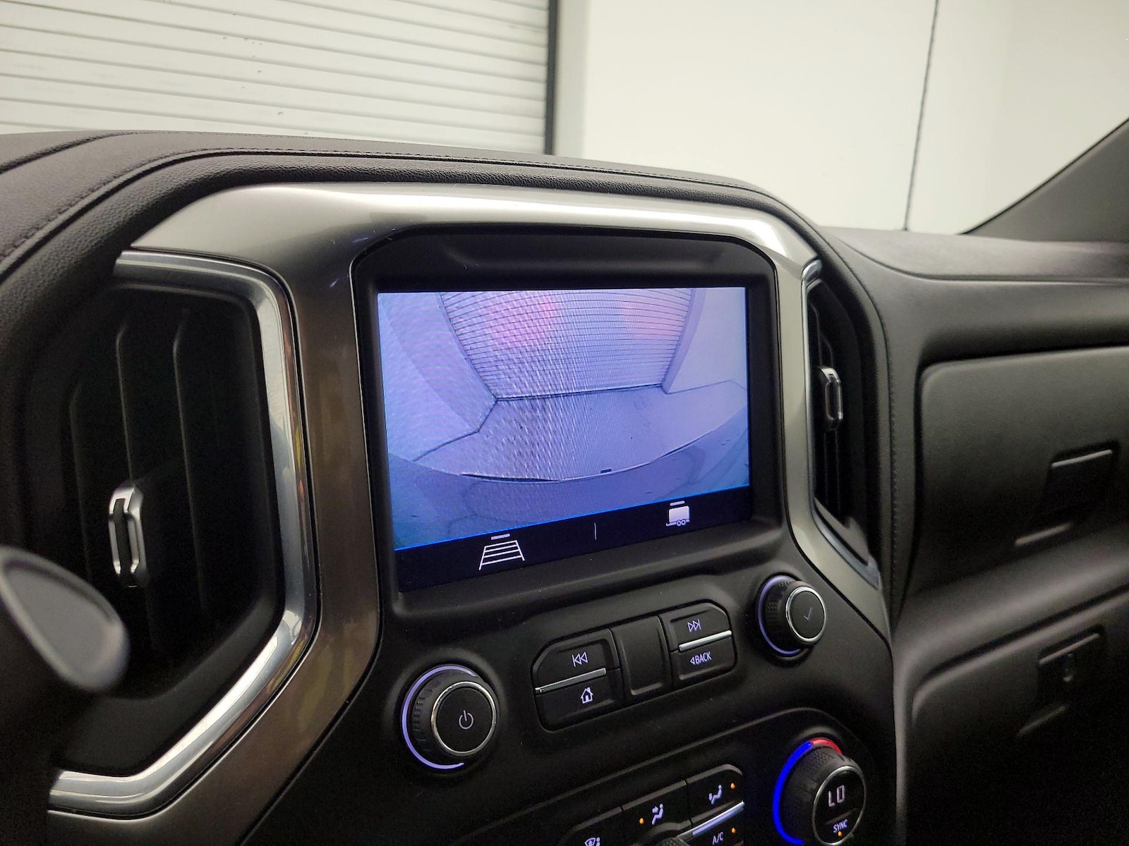 2021 Chevrolet Silverado 1500 LT - Photo 15