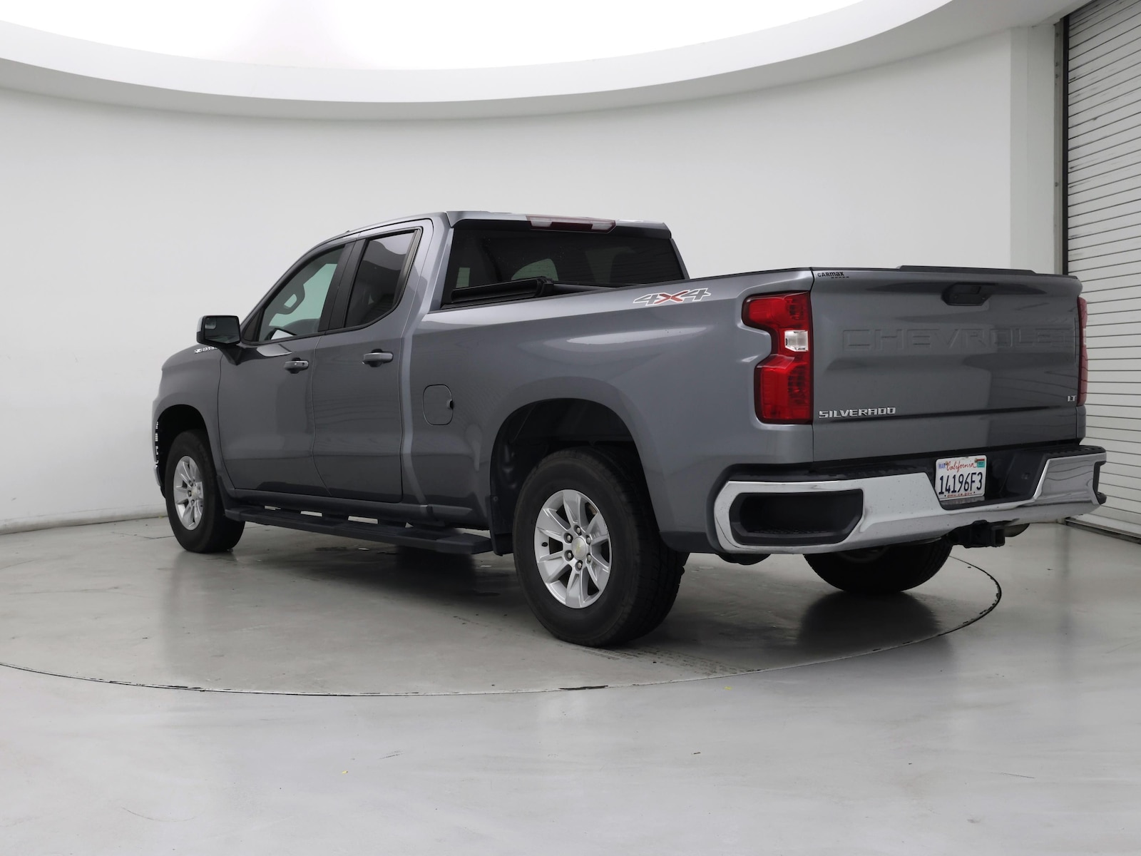 2021 Chevrolet Silverado 1500 LT - Photo 3