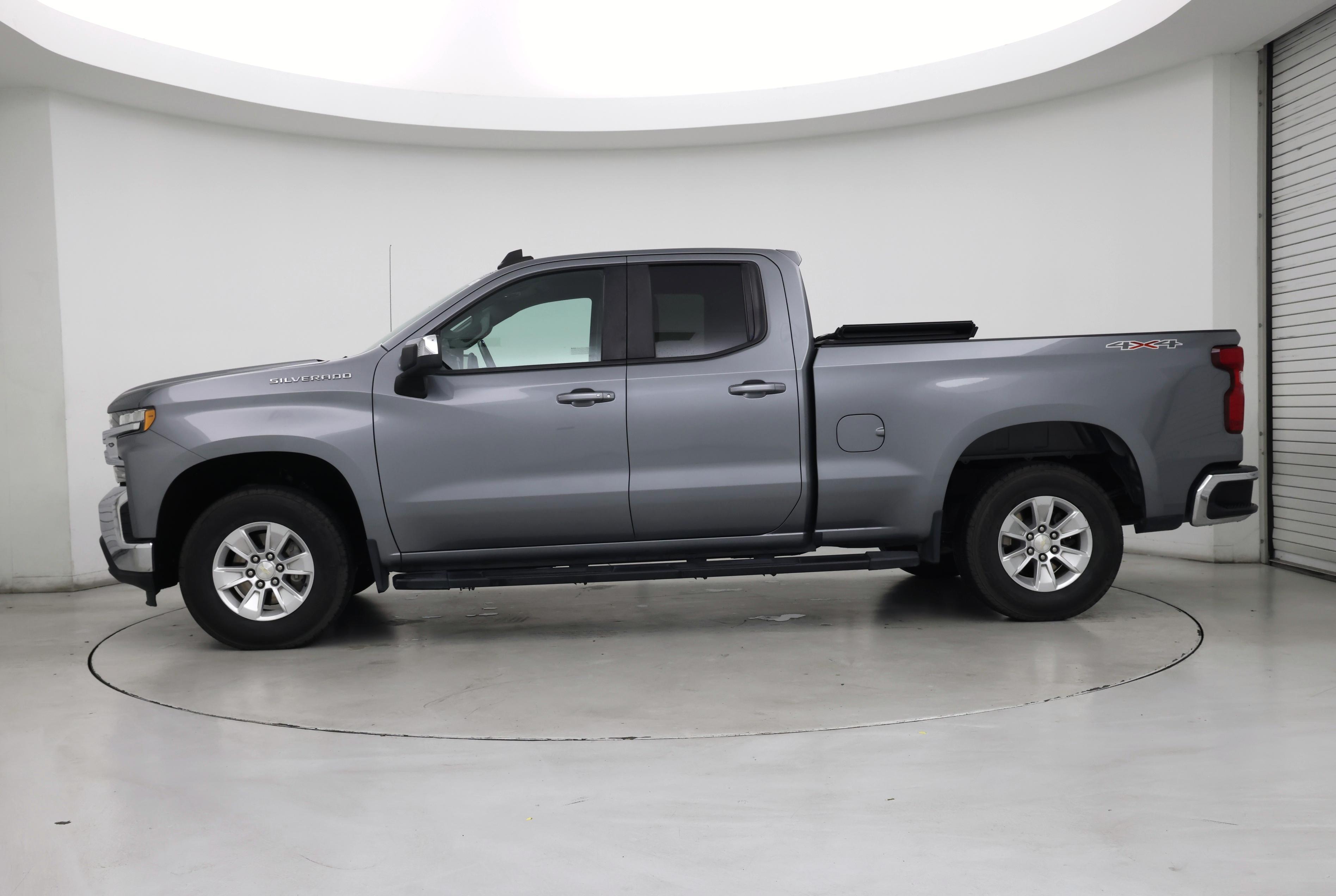 Thumbnail: 2021 Chevrolet Silverado 1500 - 3