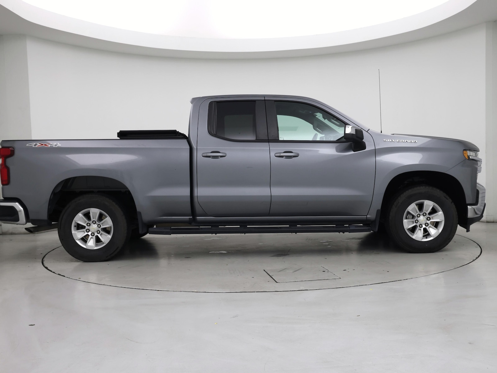 2021 Chevrolet Silverado 1500 LT - Photo 8