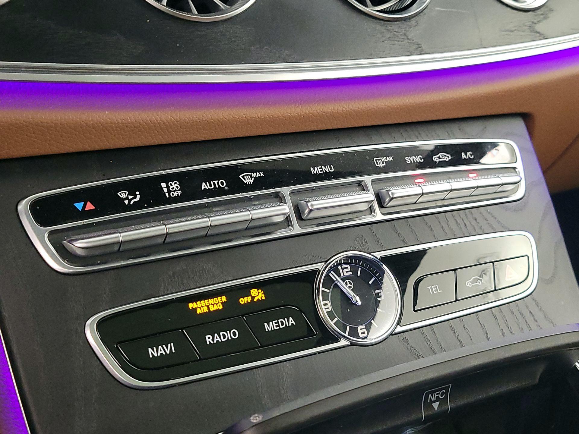 Thumbnail: 2018 Mercedes-Benz E-Class - 17