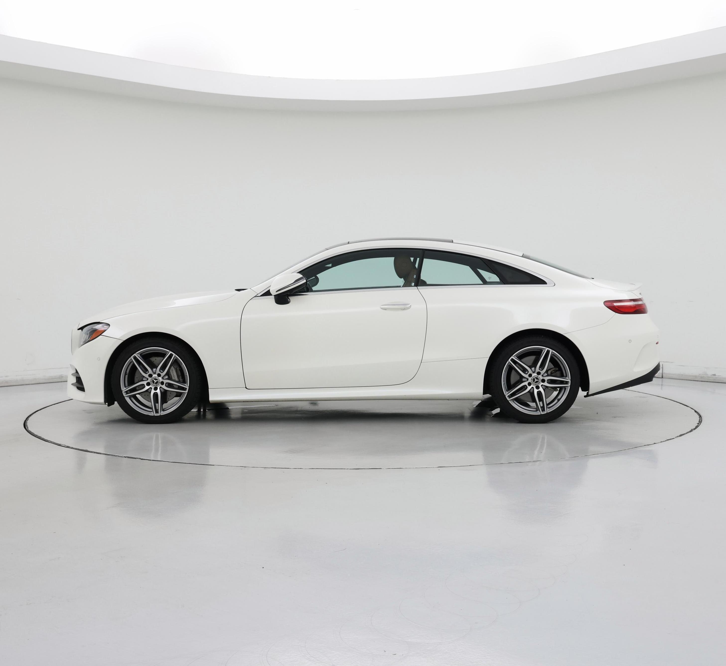 Thumbnail: 2018 Mercedes-Benz E-Class - 3