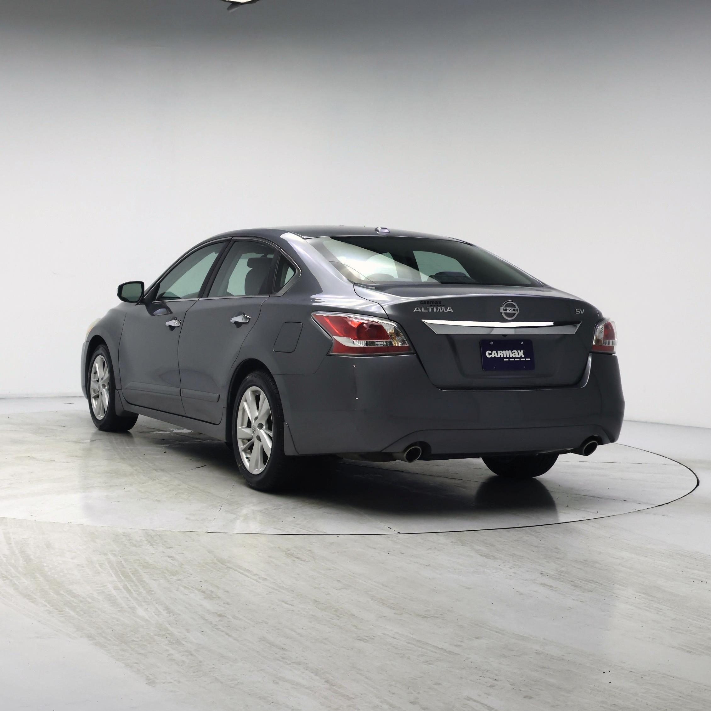 Thumbnail: 2015 Nissan Altima - 2