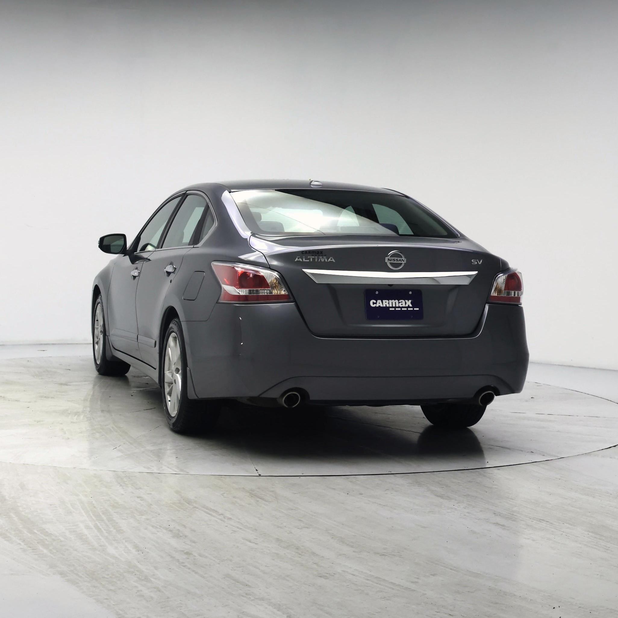 Thumbnail: 2015 Nissan Altima - 6