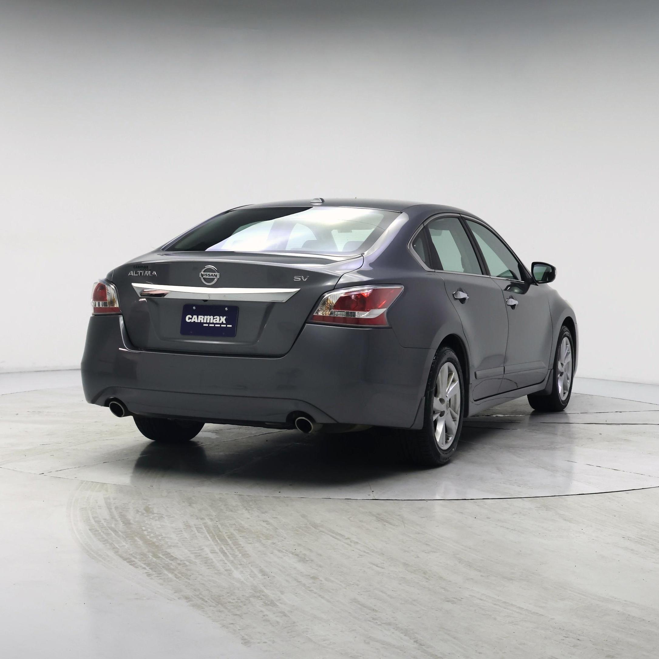 Thumbnail: 2015 Nissan Altima - 8