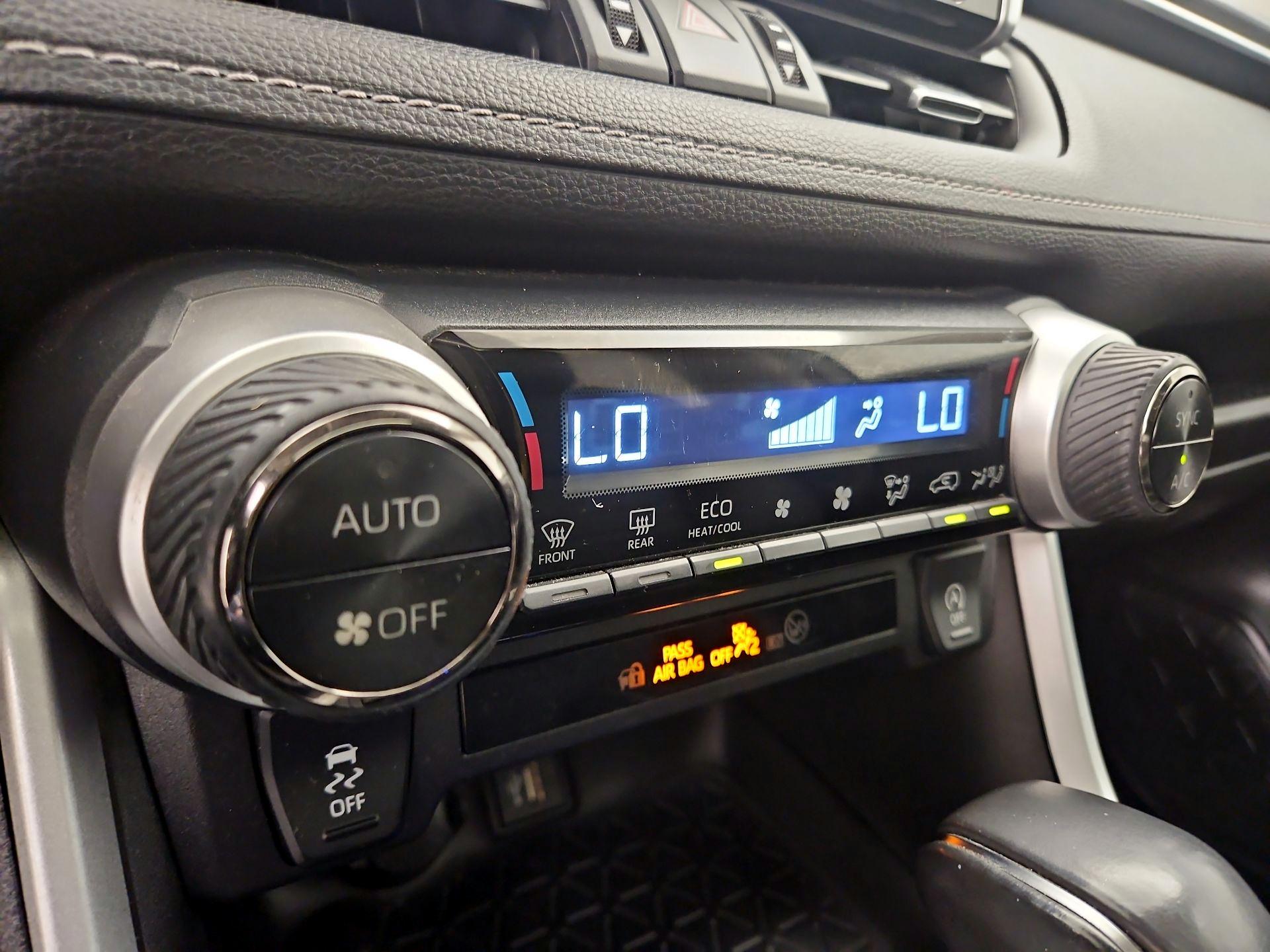 Thumbnail: 2023 Toyota RAV4 - 16