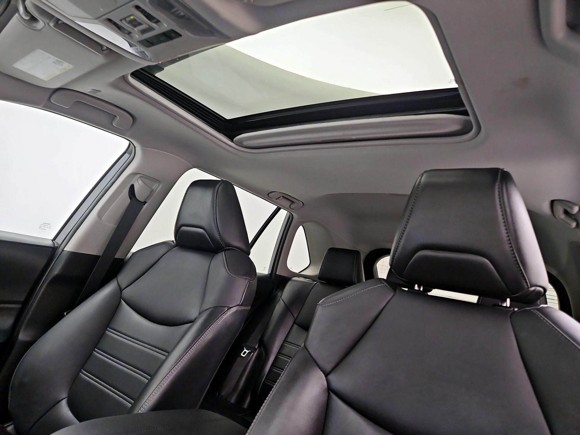 Thumbnail: 2023 Toyota RAV4 - 19