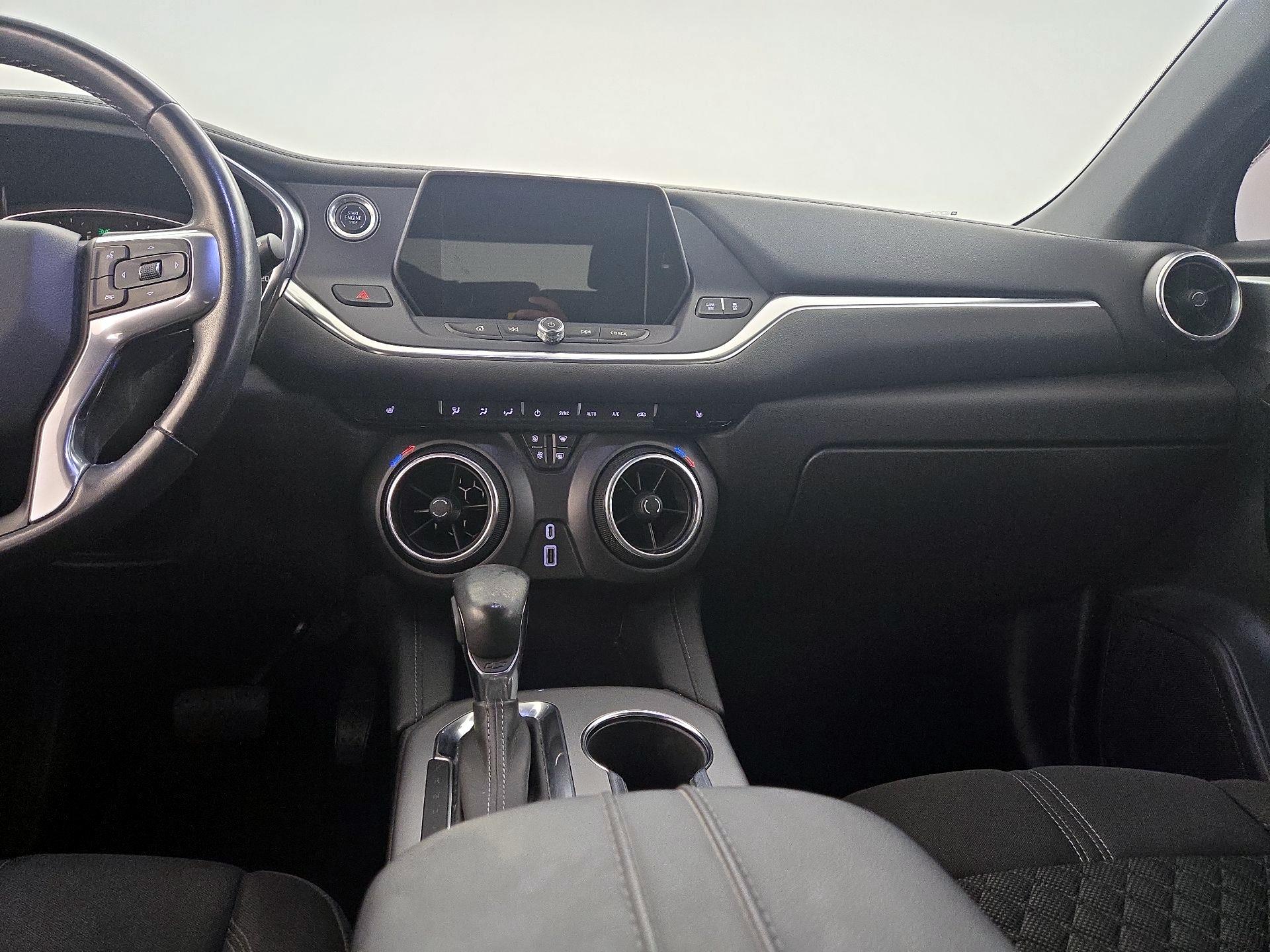Thumbnail: 2019 Chevrolet Blazer - 9