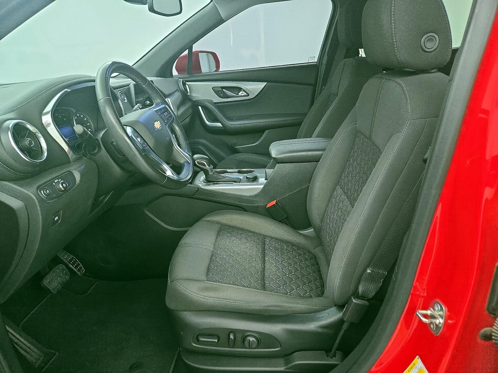 2019 Chevrolet Blazer 2LT - Photo 12
