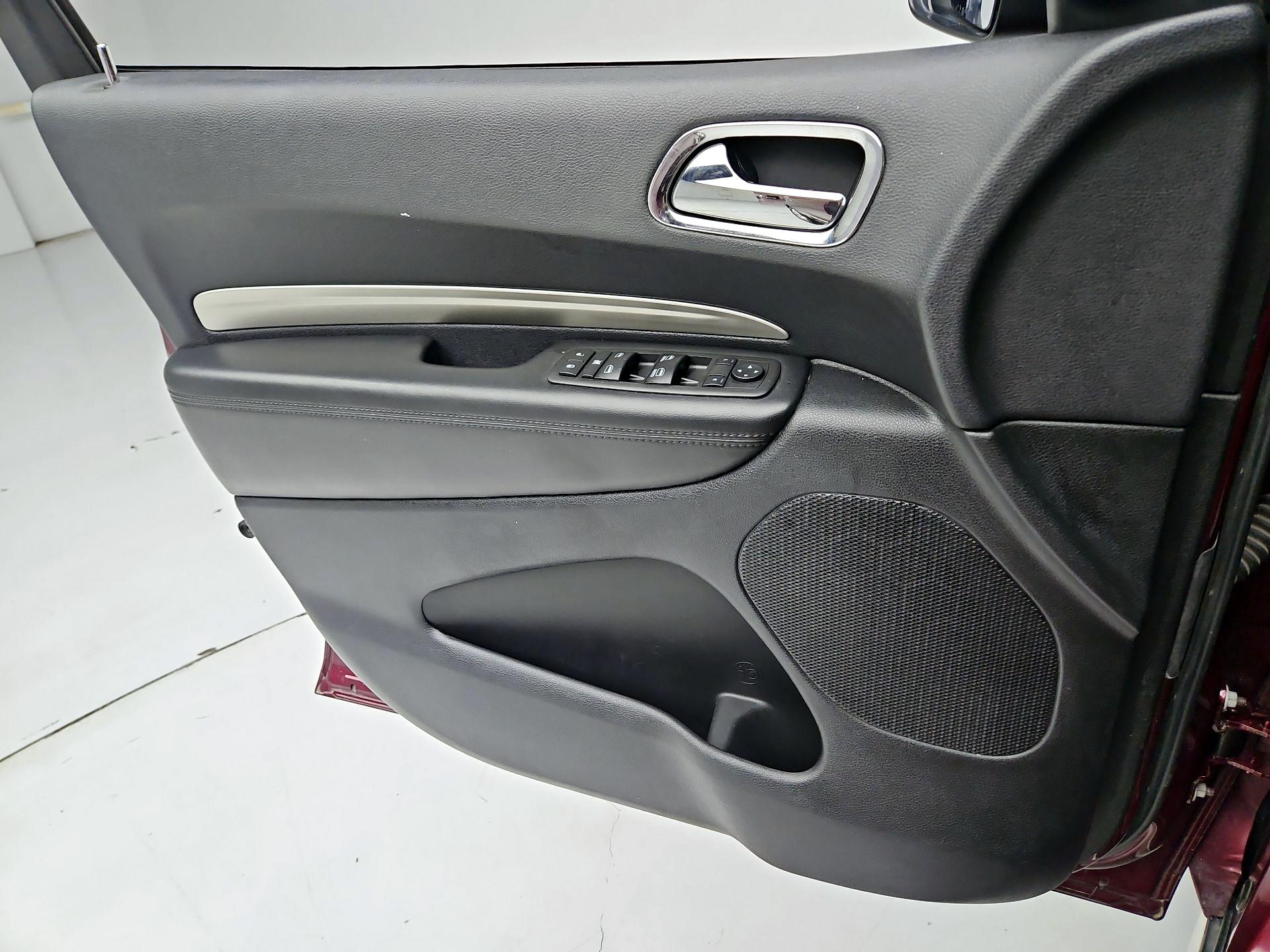 Thumbnail: 2016 Dodge Durango - 12