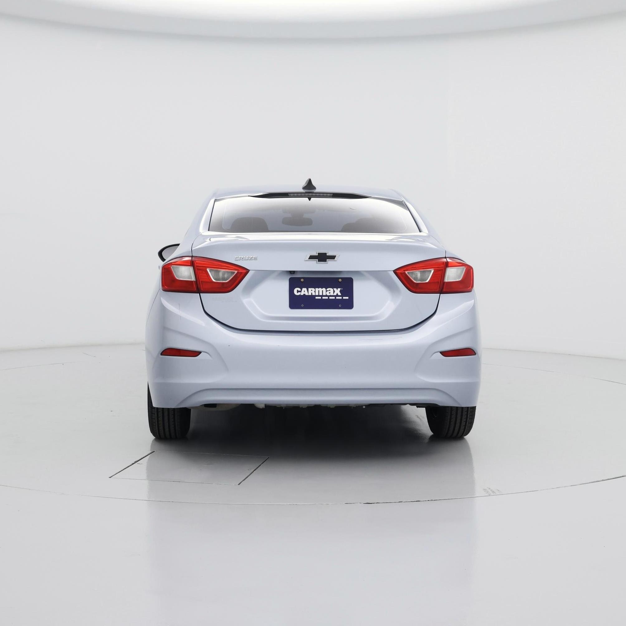 Thumbnail: 2017 Chevrolet Cruze - 6