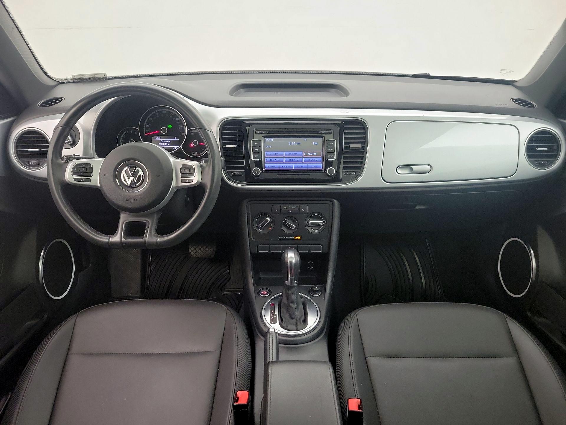 Thumbnail: 2014 Volkswagen Beetle - 9