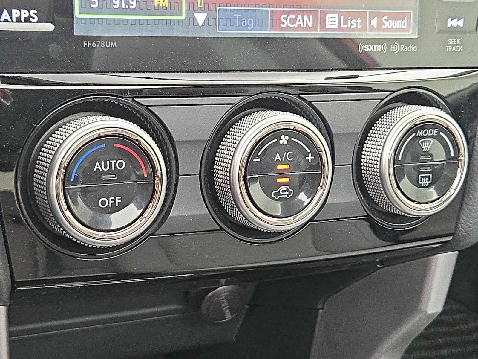 2017 Subaru Forester Premium - Photo 17