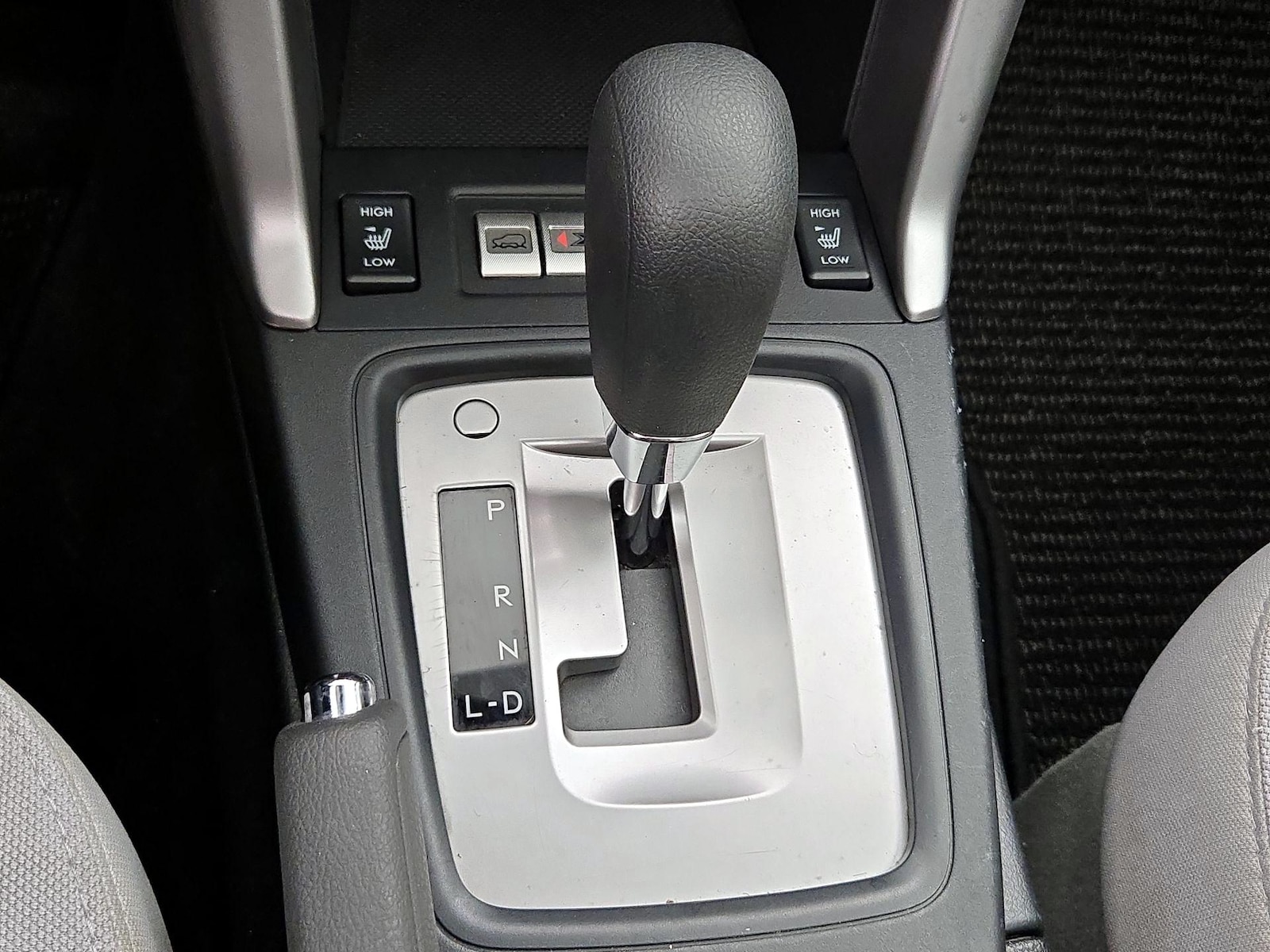 2017 Subaru Forester Premium - Photo 18