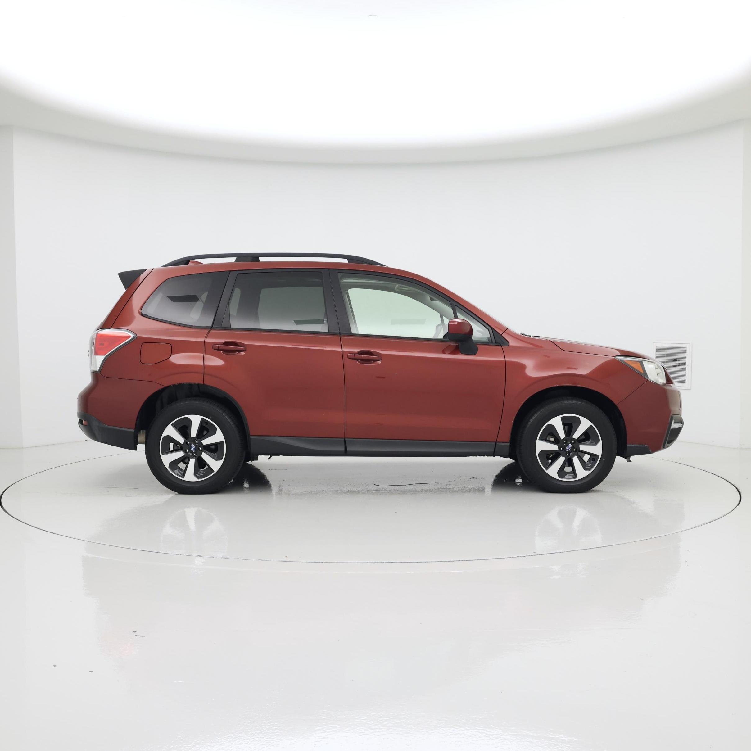 Thumbnail: 2017 Subaru Forester - 7
