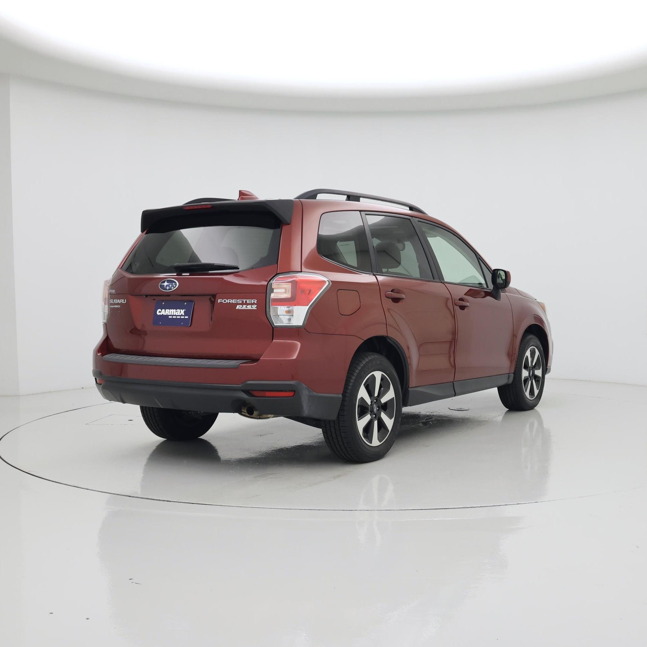 Thumbnail: 2017 Subaru Forester - 8