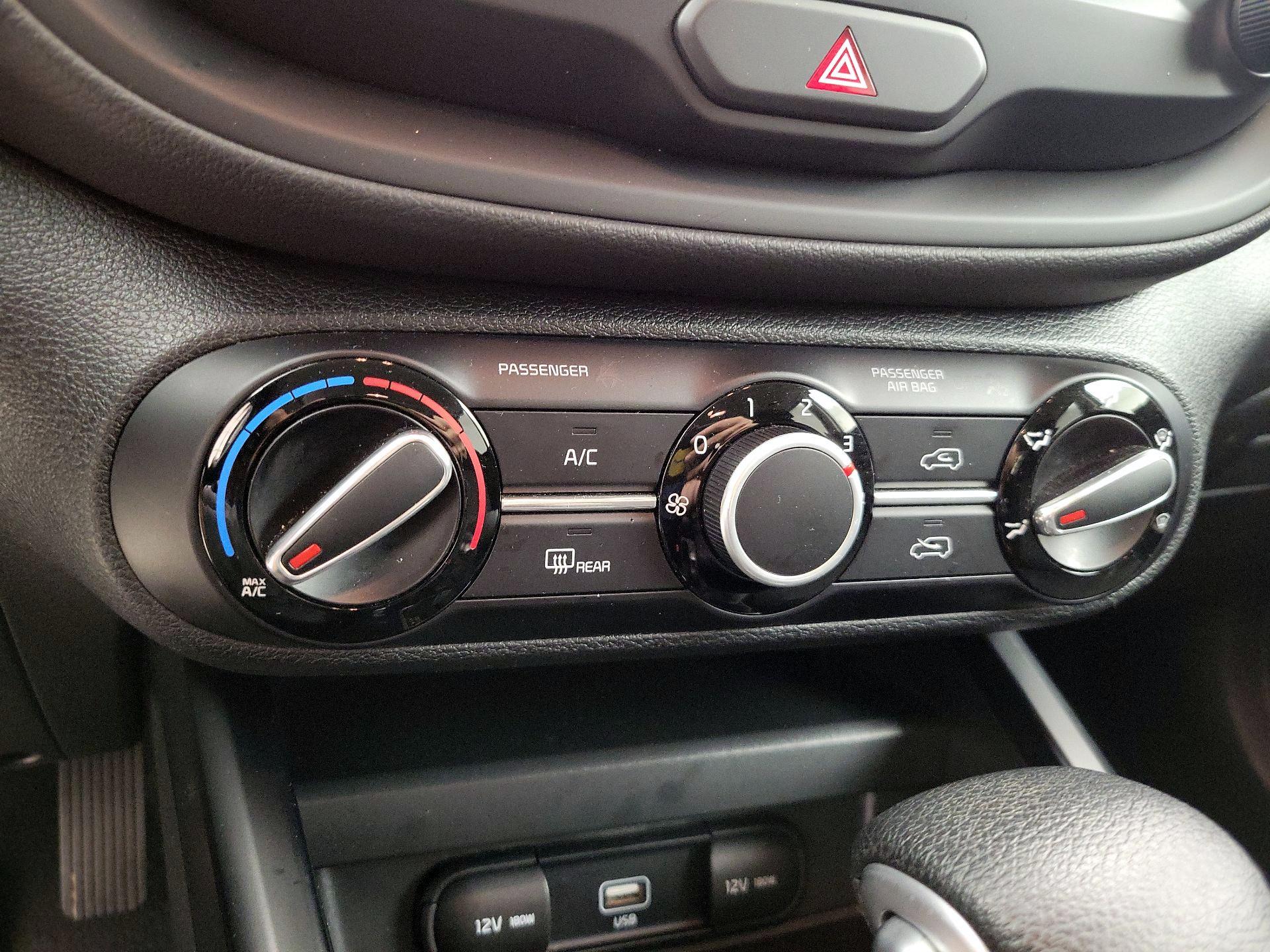 Thumbnail: 2021 Kia Soul - 16