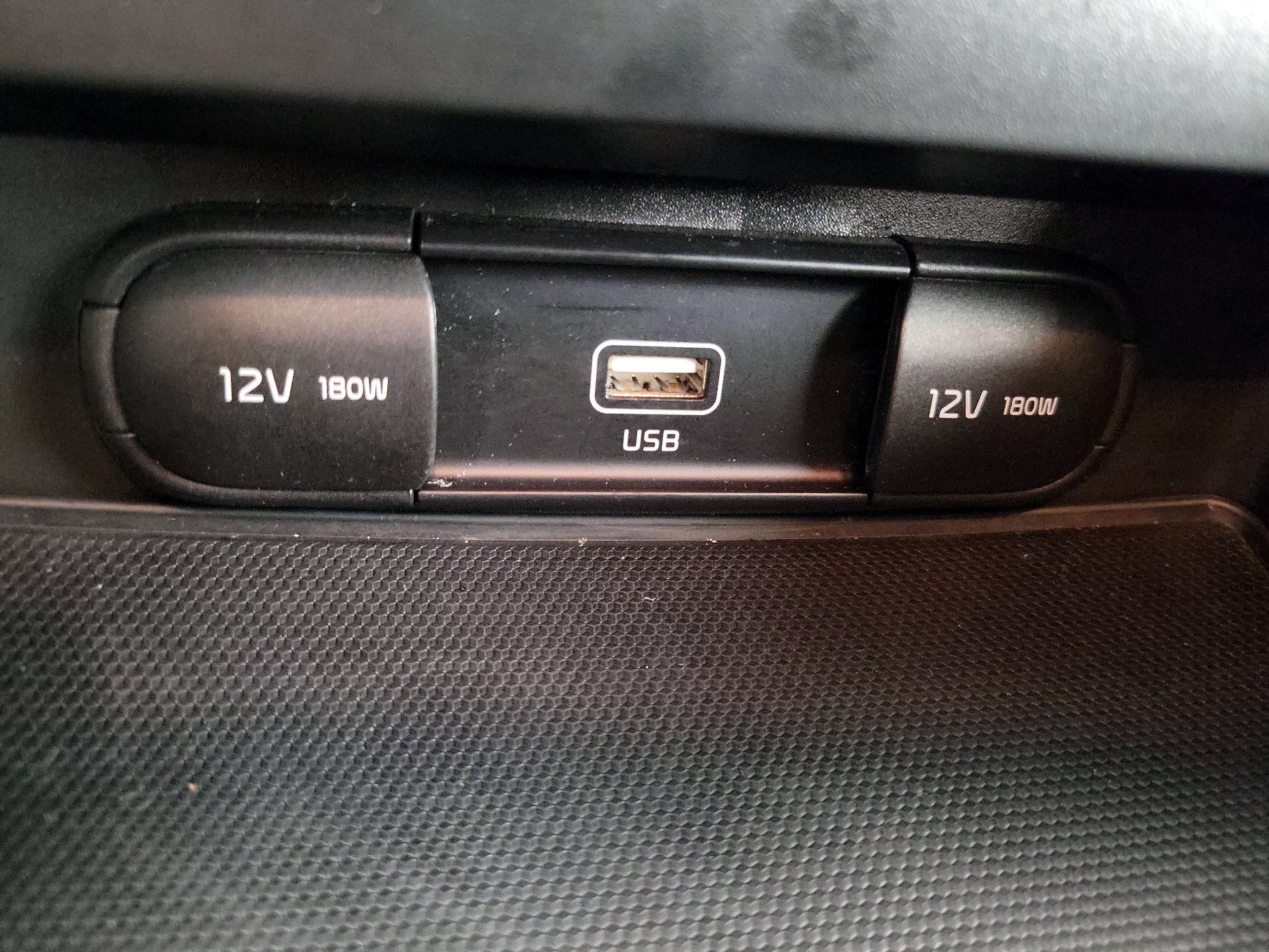 Thumbnail: 2021 Kia Soul - 18