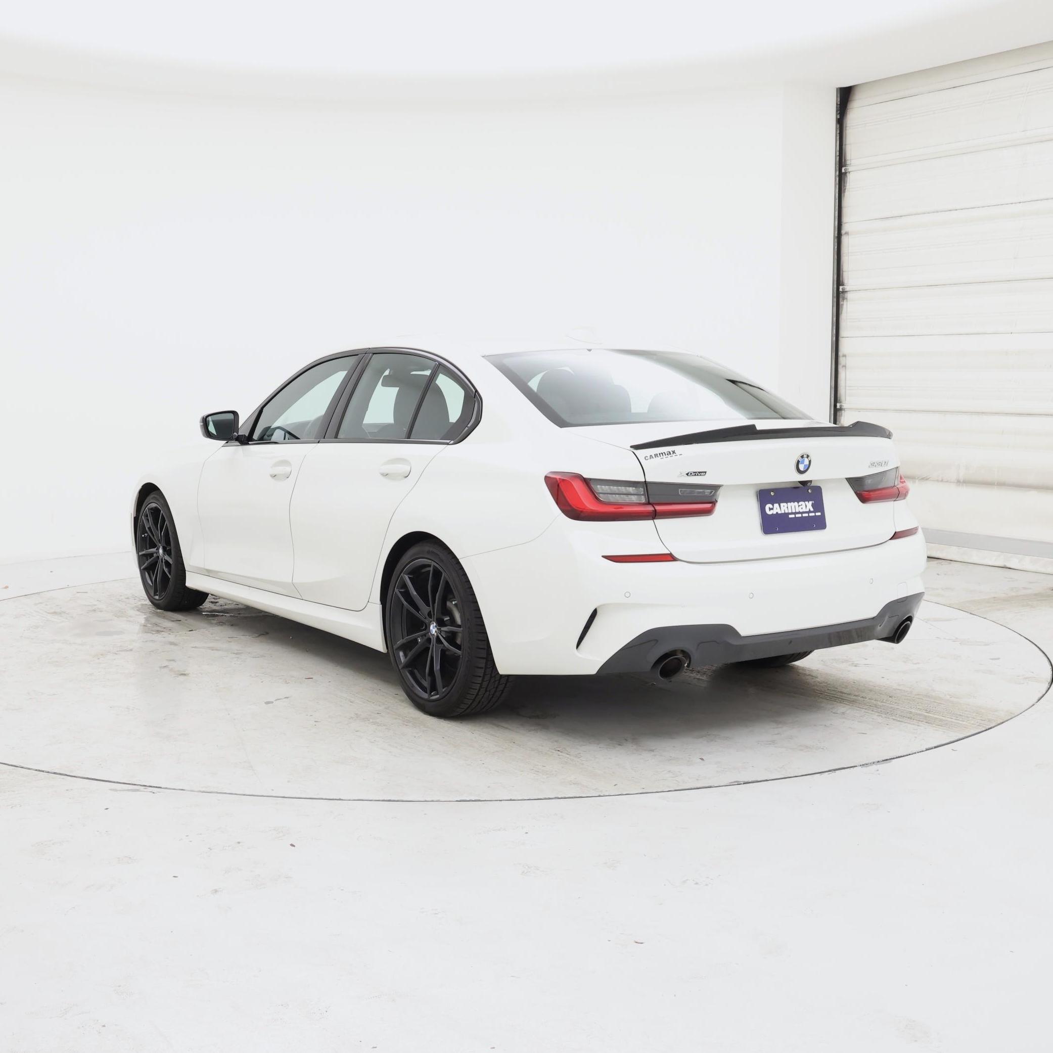 Thumbnail: 2021 BMW 3 Series - 2