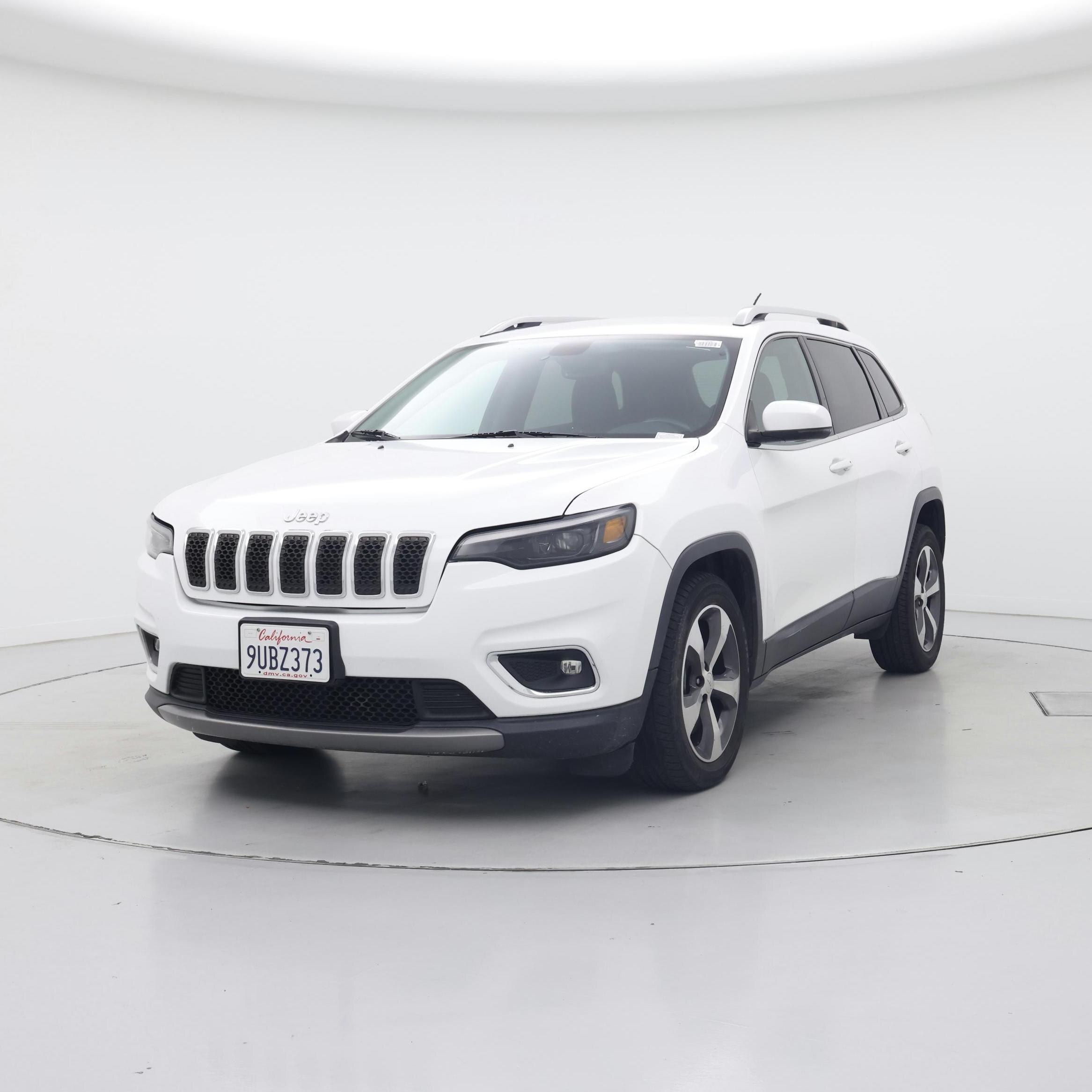 Thumbnail: 2019 Jeep Cherokee - 4