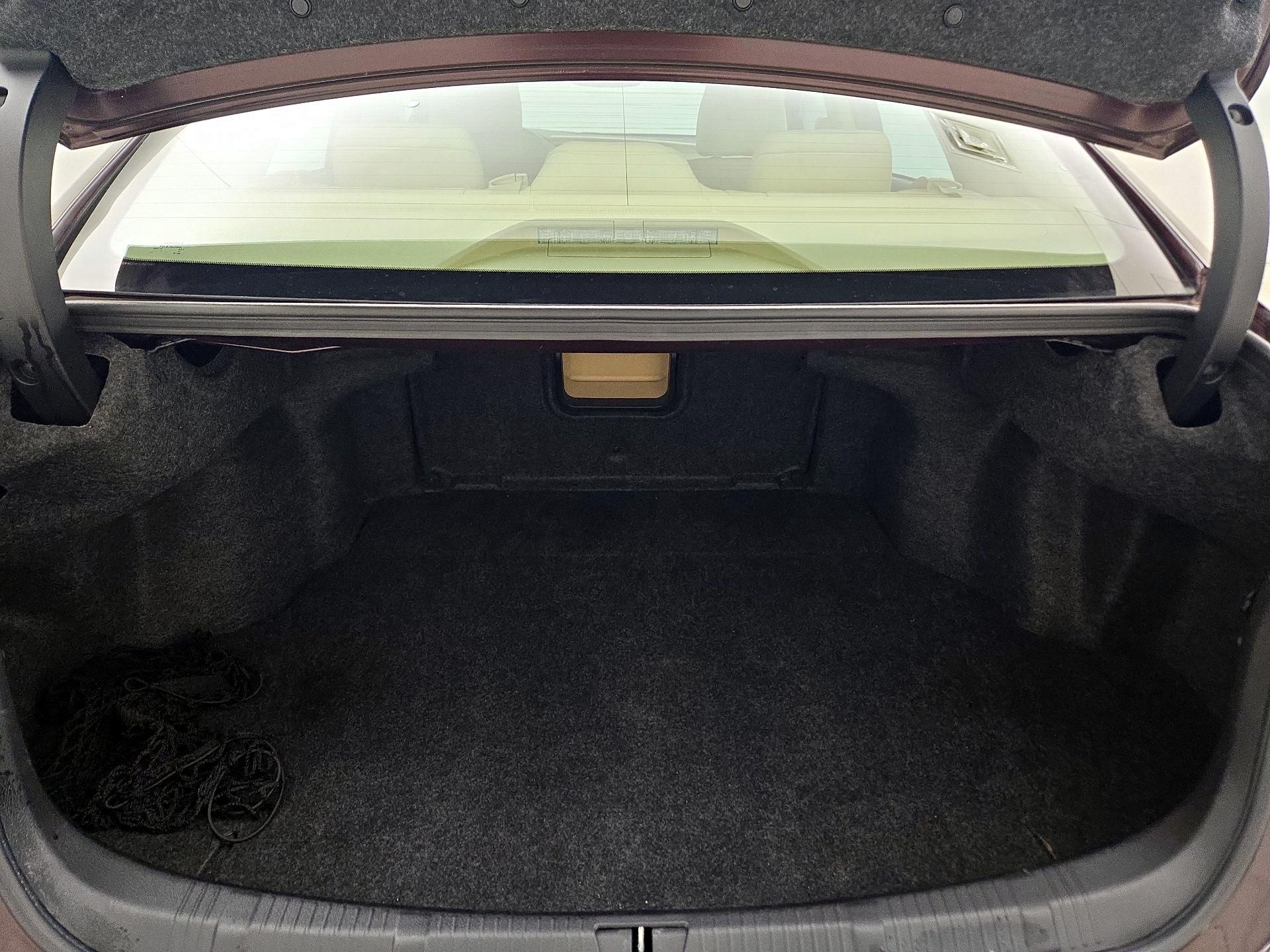 Thumbnail: 2014 Toyota Avalon - 17