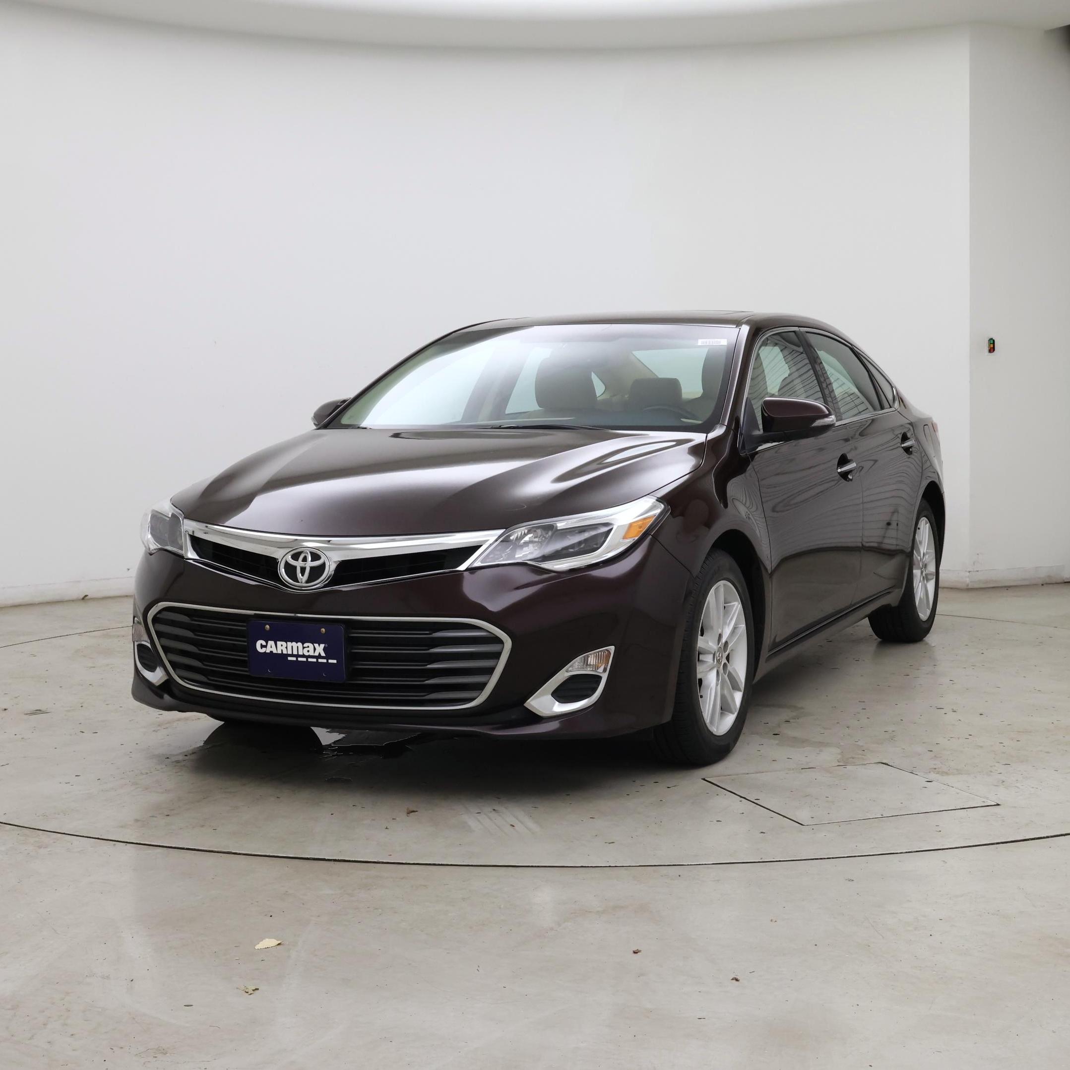 Thumbnail: 2014 Toyota Avalon - 4