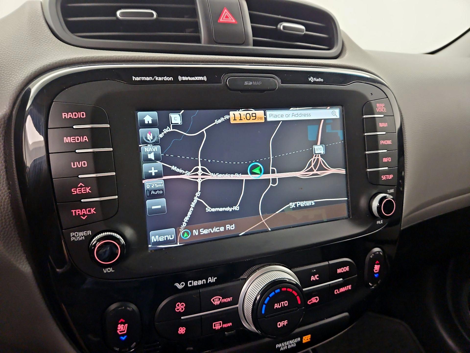 Thumbnail: 2017 Kia Soul - 14