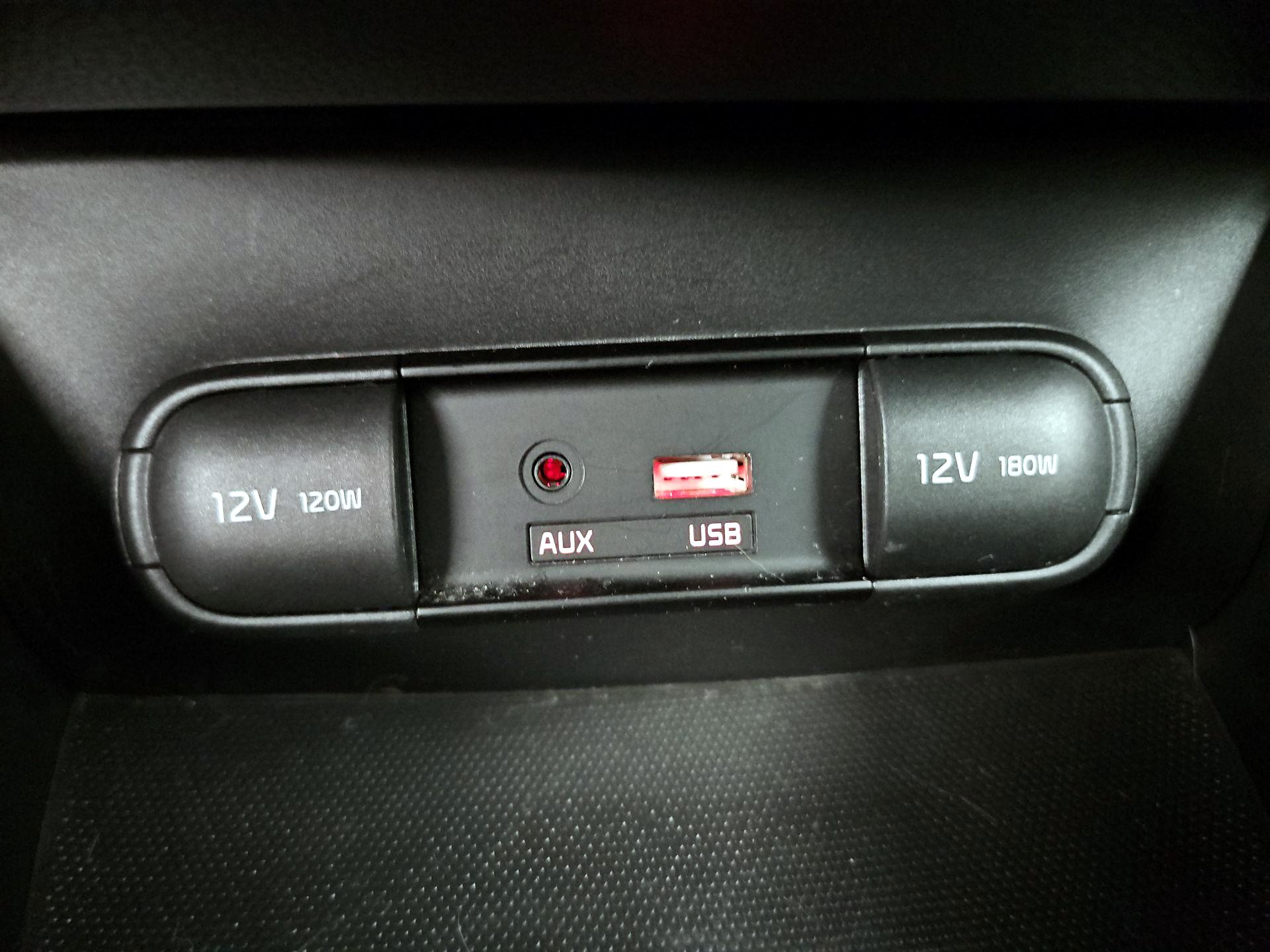 Thumbnail: 2017 Kia Soul - 19