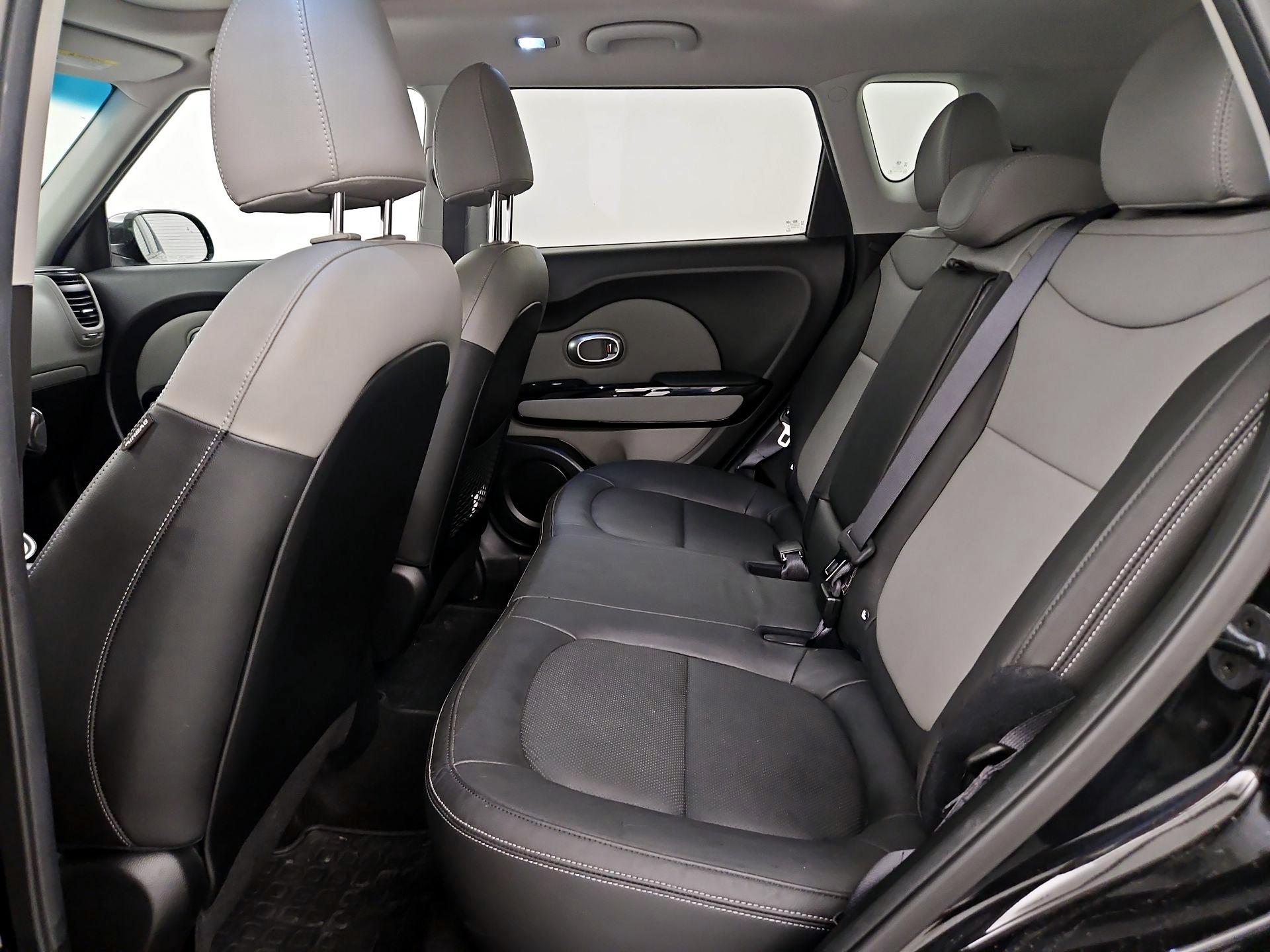 Thumbnail: 2017 Kia Soul - 20