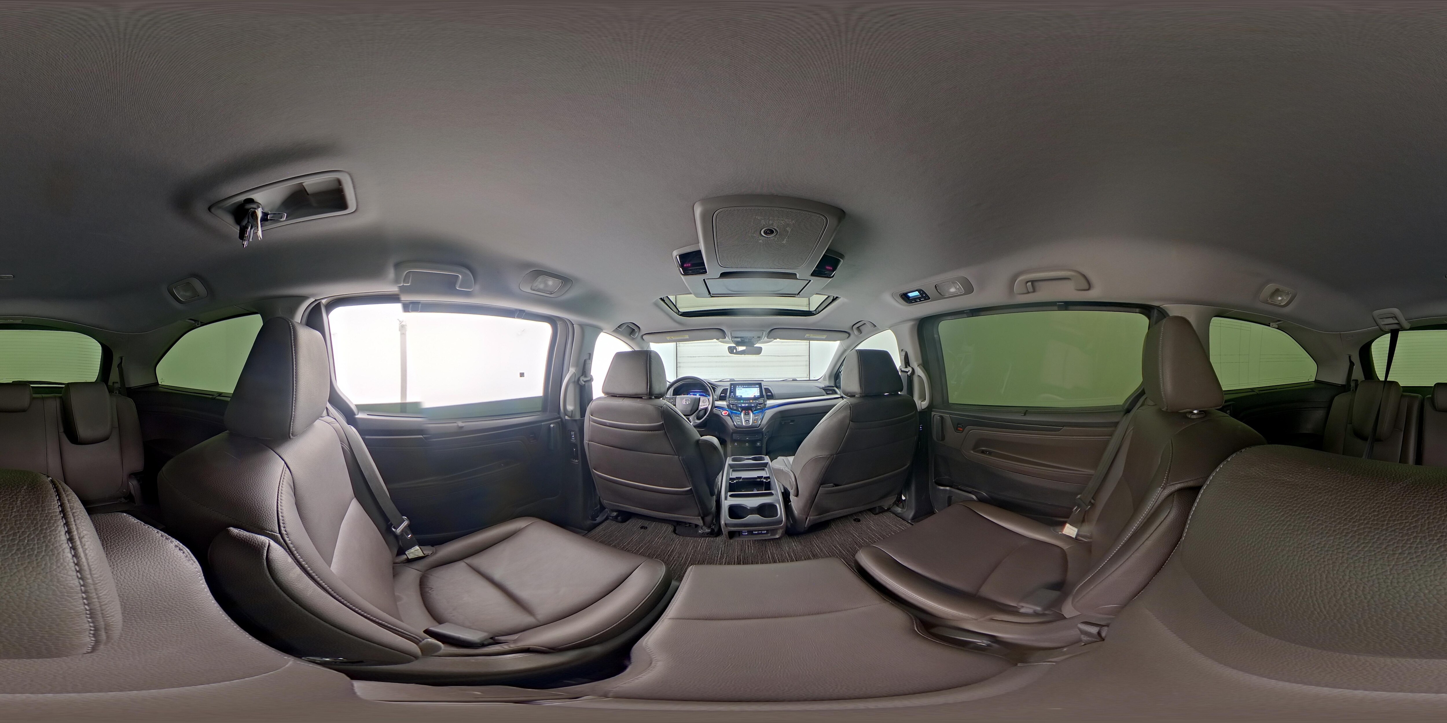 2022 Honda Odyssey Touring - Photo 29