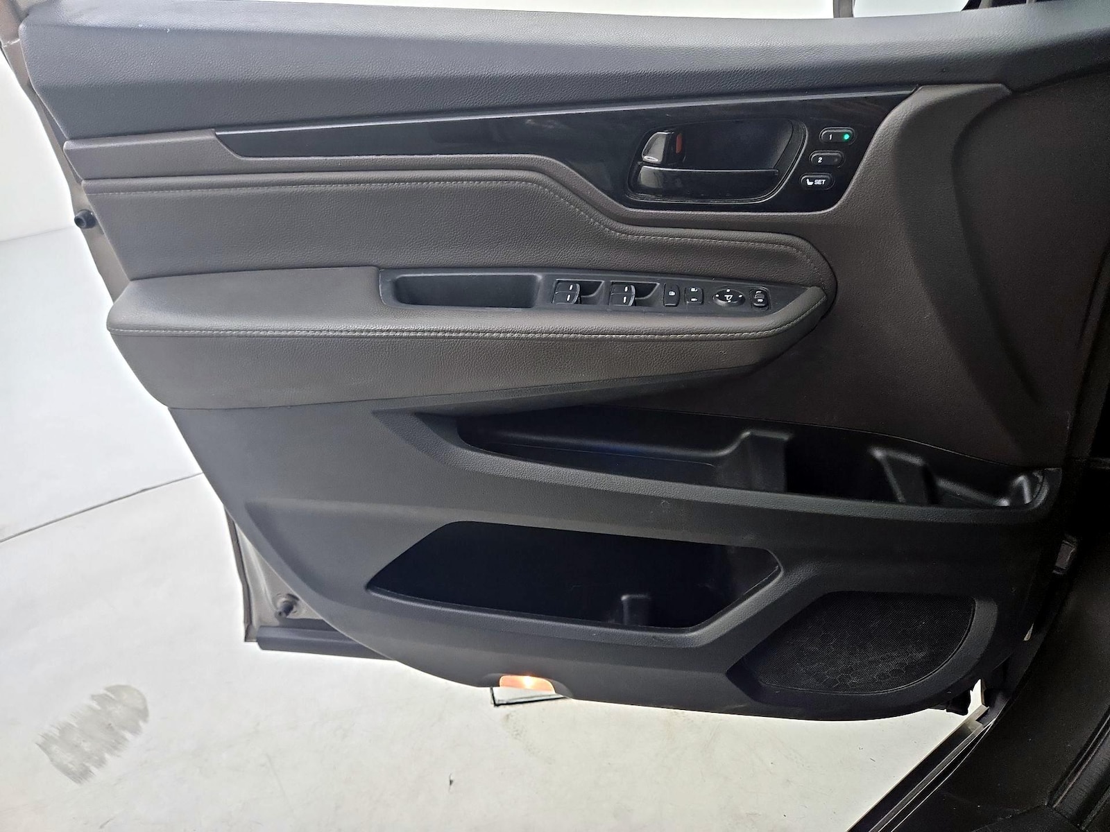 2022 Honda Odyssey Touring - Photo 13