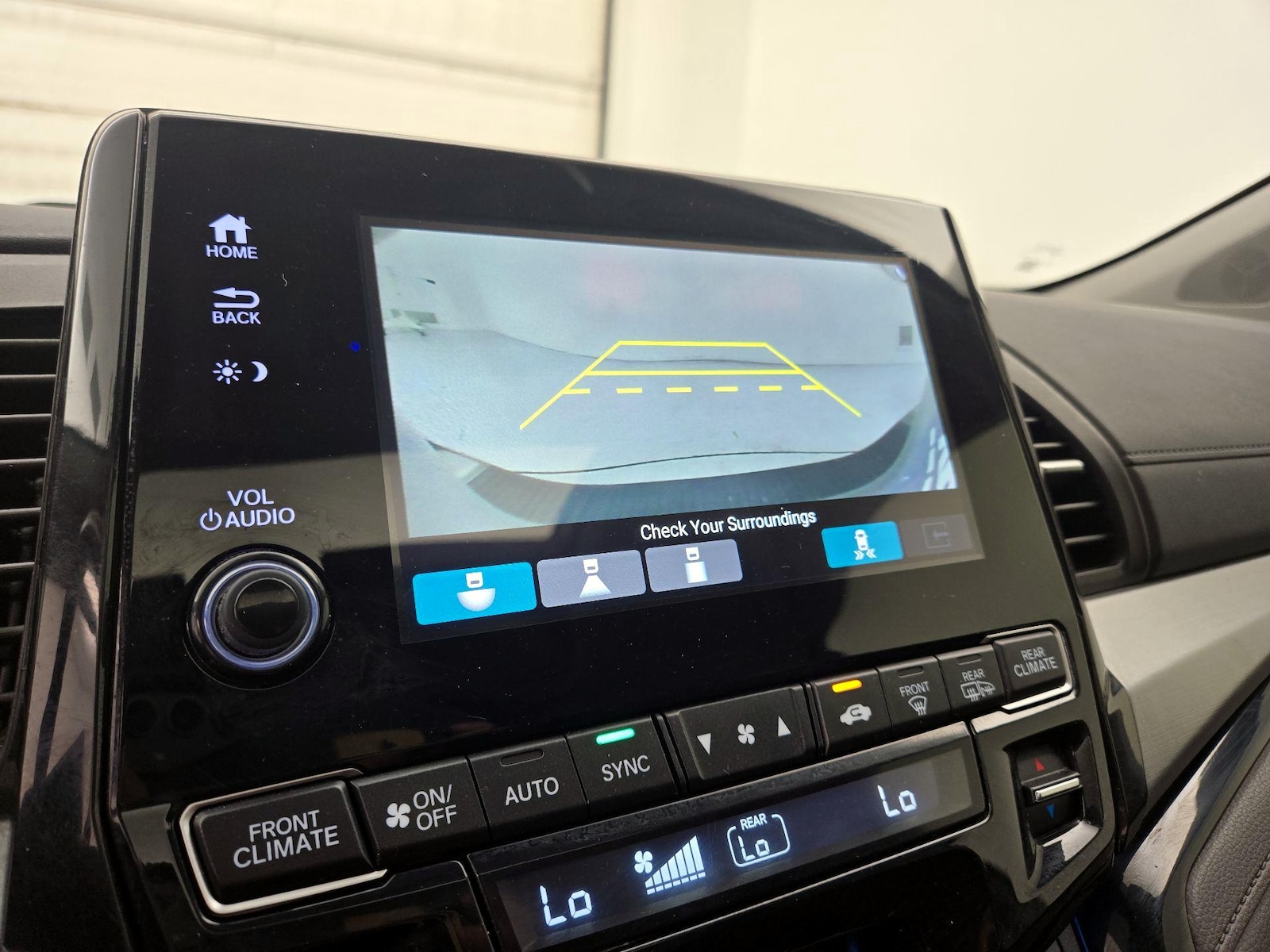 2022 Honda Odyssey Touring - Photo 16