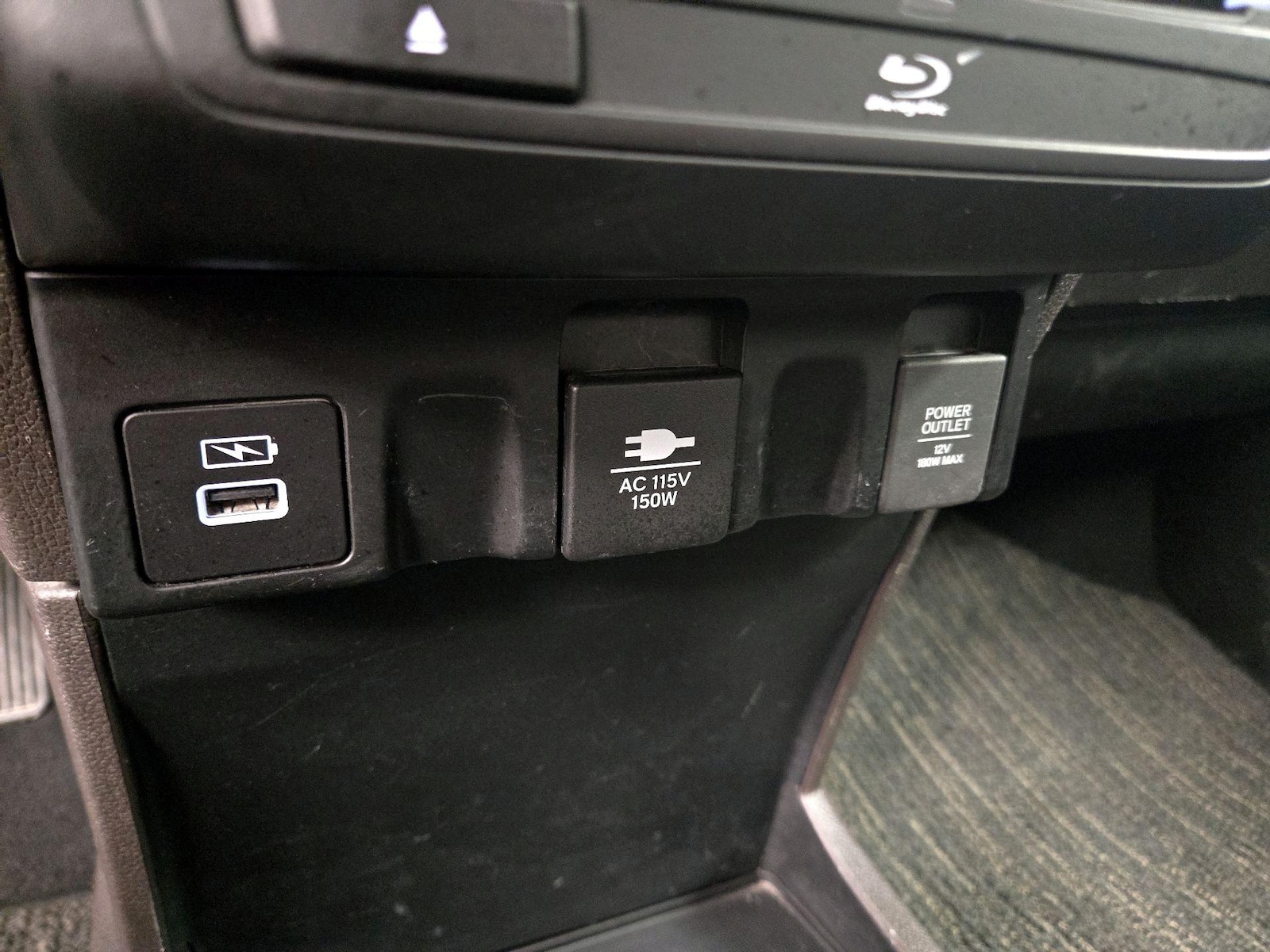2022 Honda Odyssey Touring - Photo 20