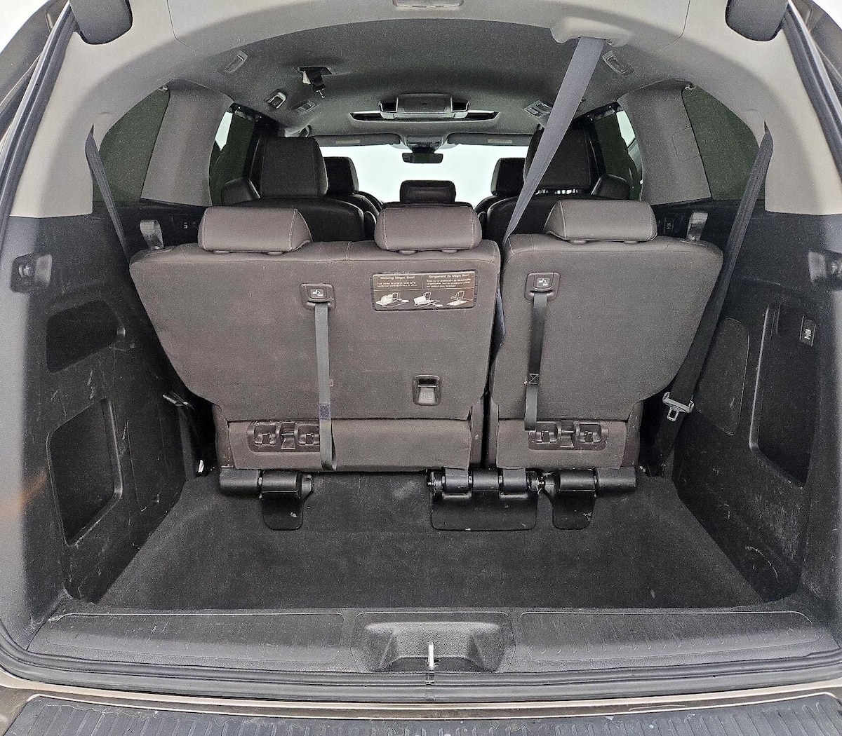 Trunk/Cargo (Seats Up)