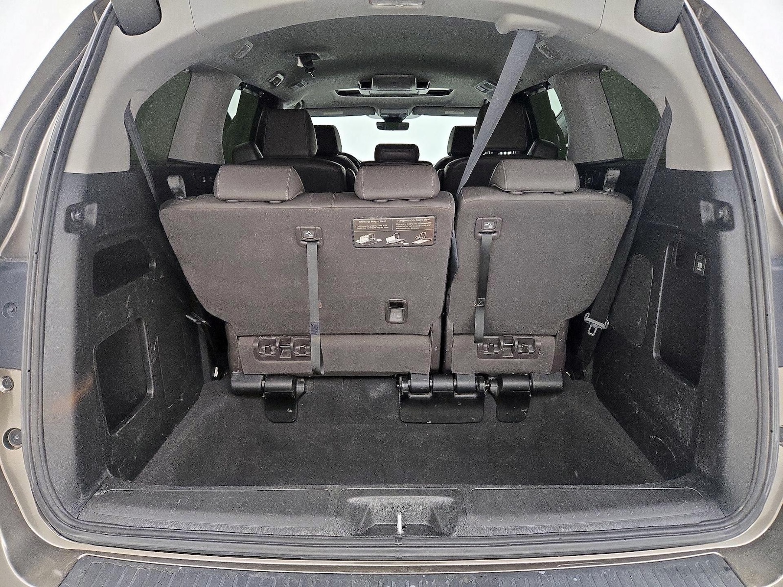 2022 Honda Odyssey Touring - Photo 24