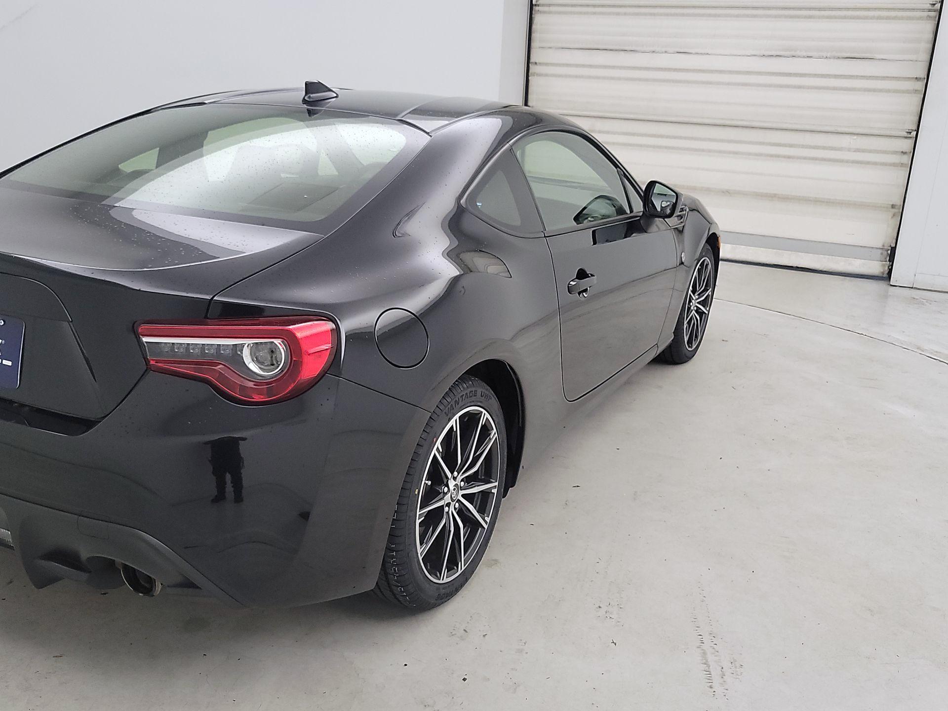 Thumbnail: 2019 Toyota 86 - 5