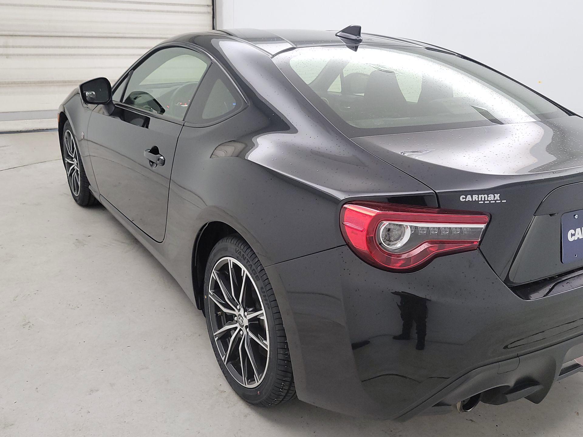 Thumbnail: 2019 Toyota 86 - 7