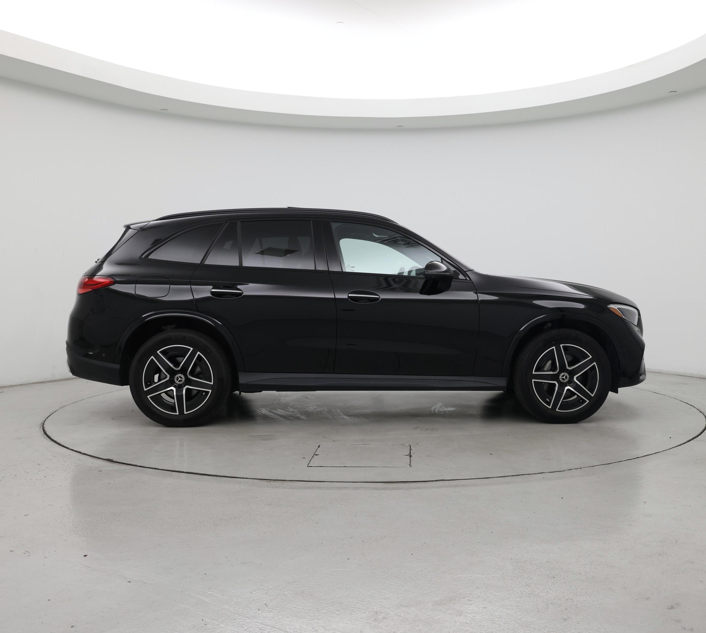 Thumbnail: 2024 Mercedes-Benz GLC - 7