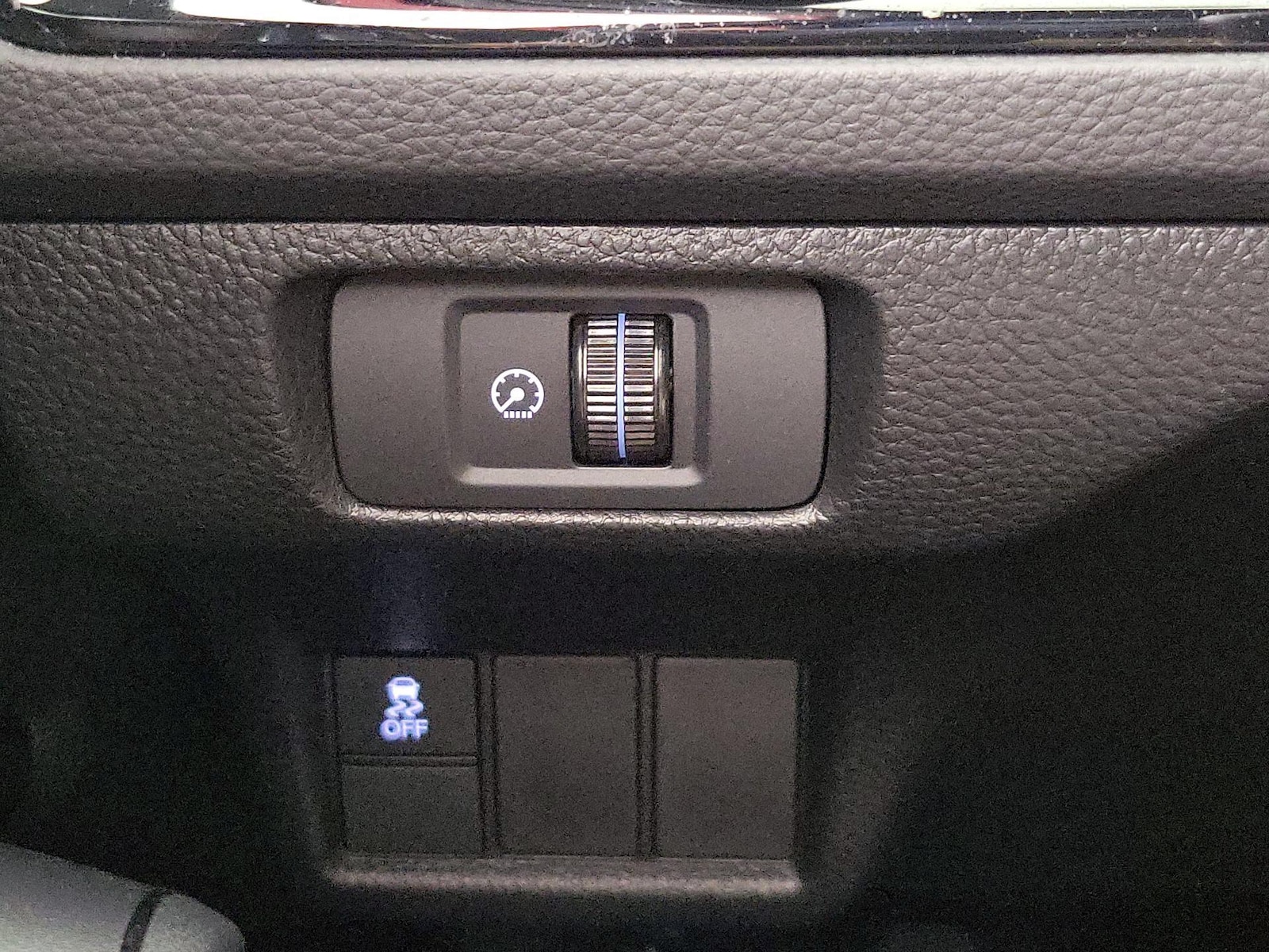 2025 Honda Civic Sport - Photo 14