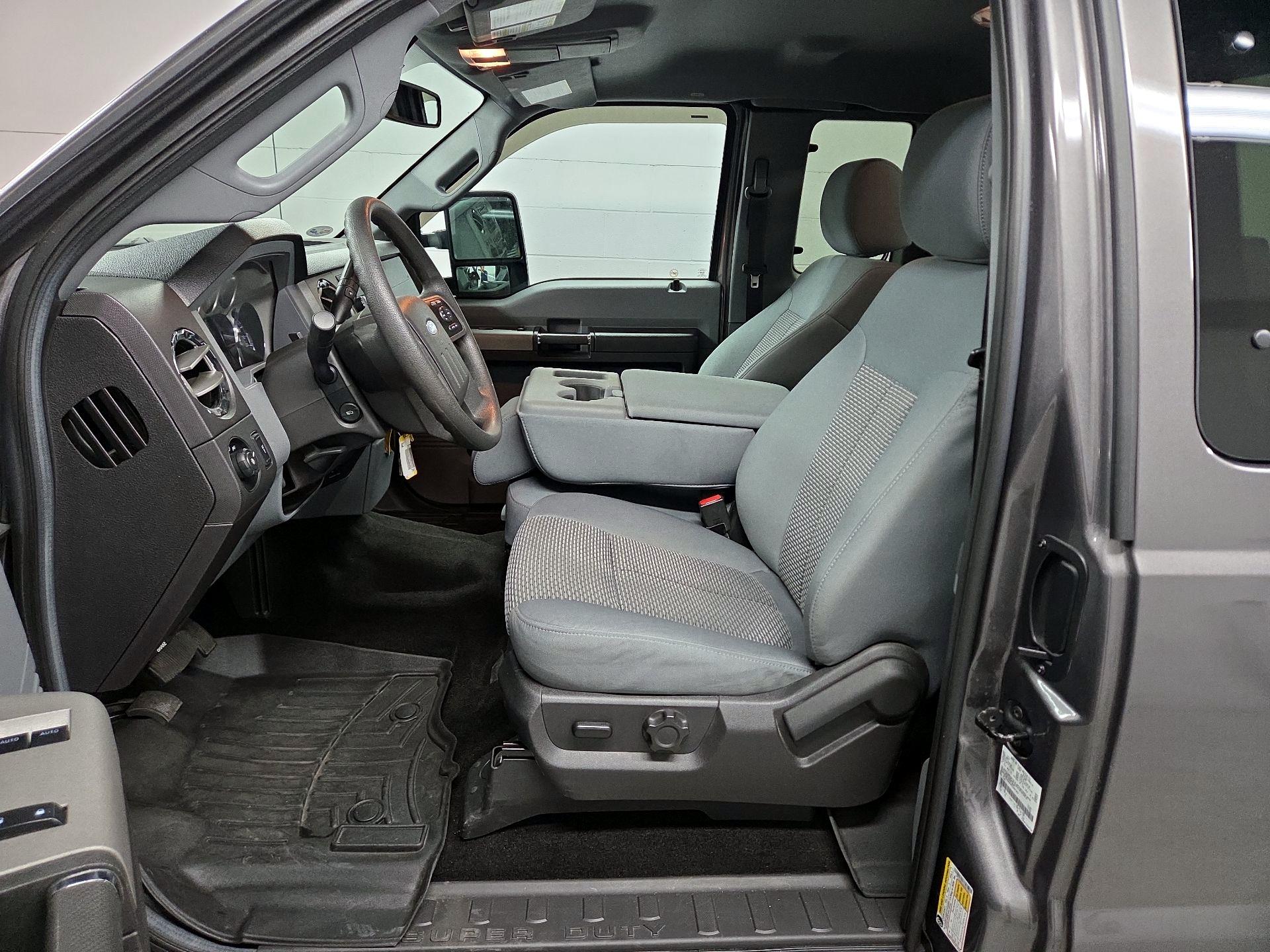Thumbnail: 2014 Ford F-250 - 11