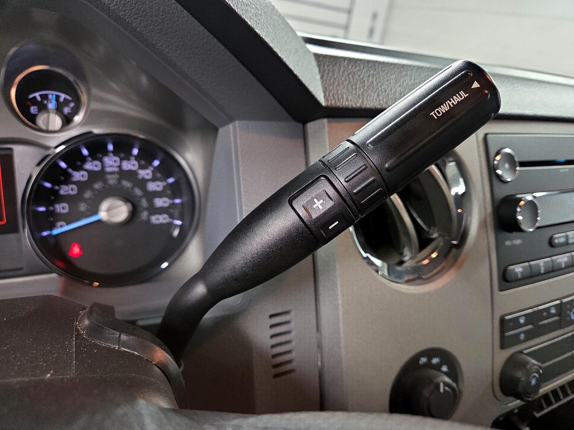 Thumbnail: 2014 Ford F-250 - 16