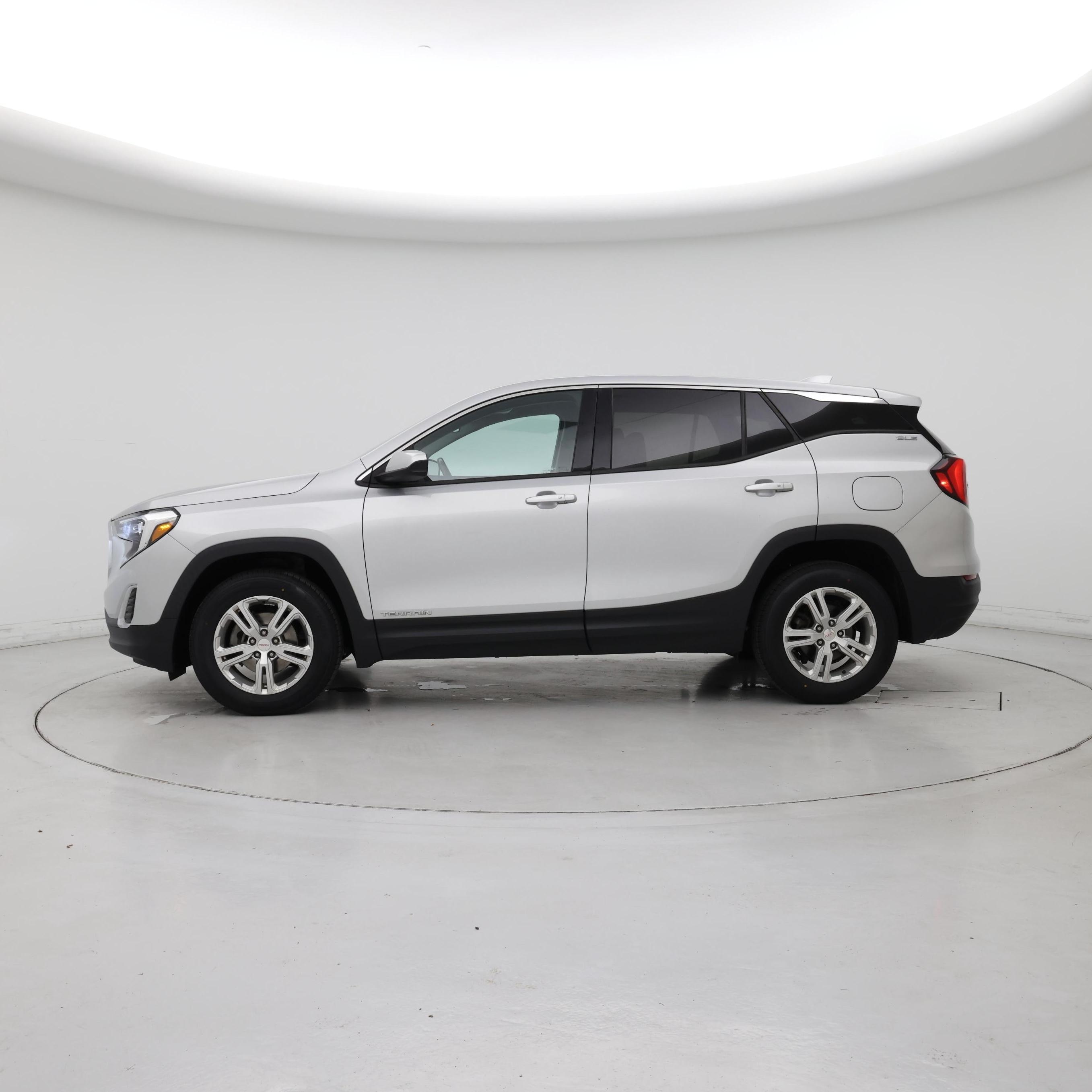 Thumbnail: 2018 GMC Terrain - 3