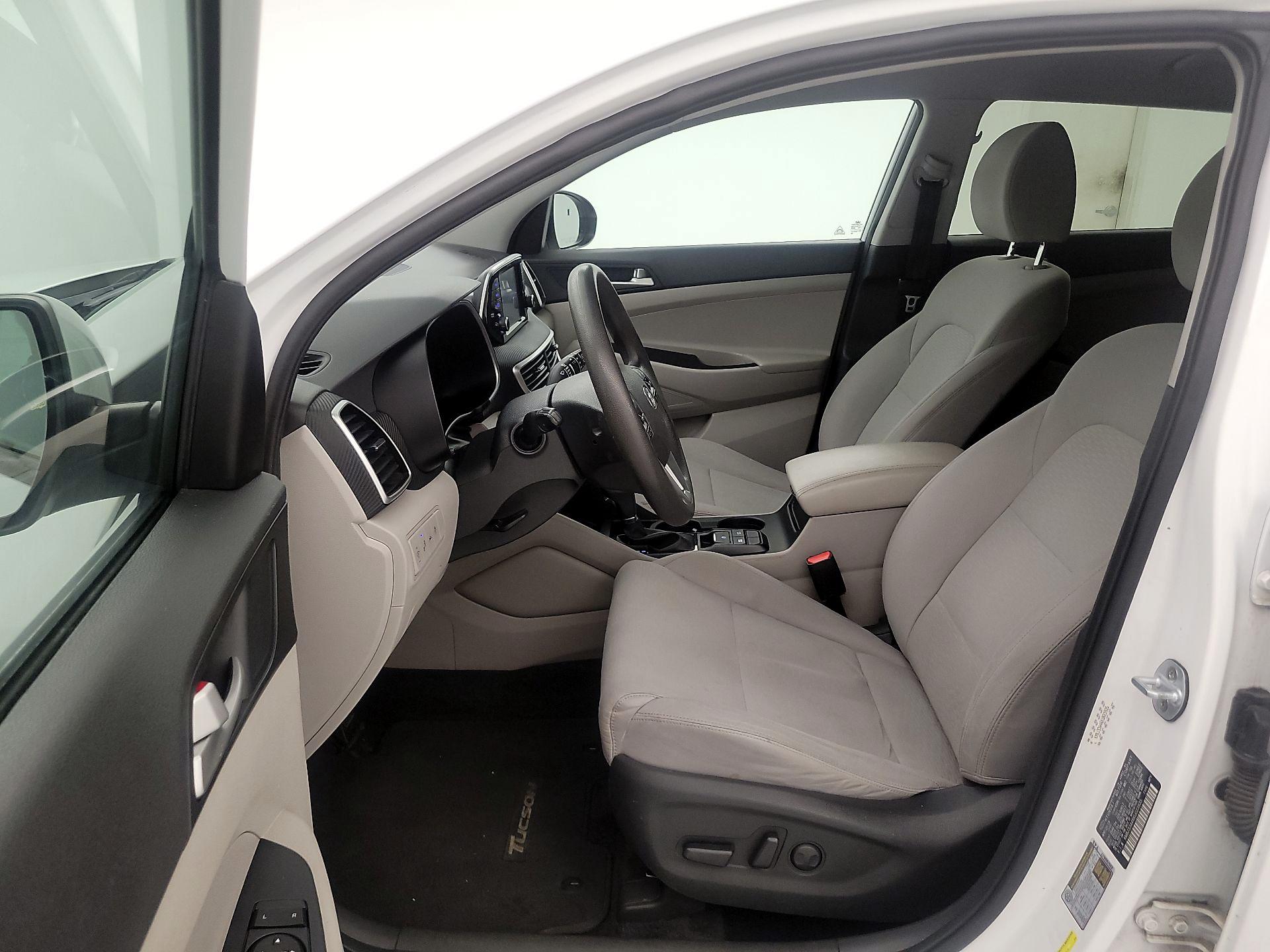 Thumbnail: 2019 Hyundai Tucson - 11