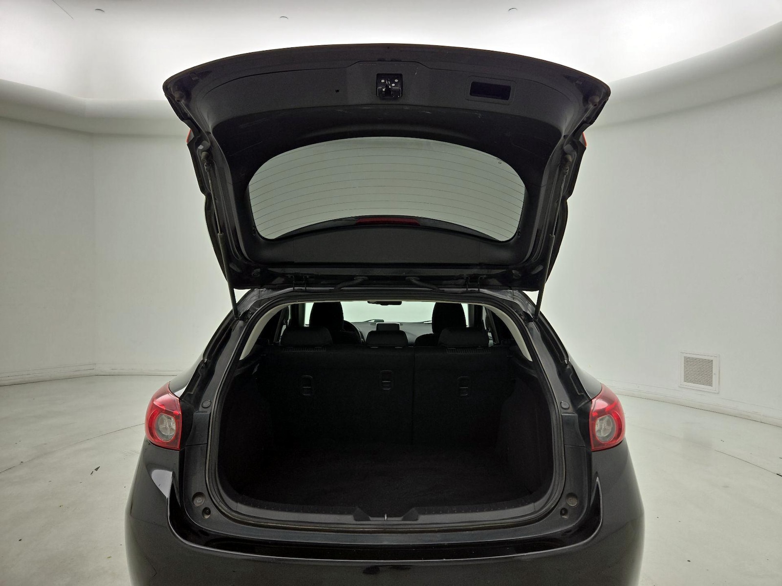 2016 Mazda MAZDA3 i Touring - Photo 22