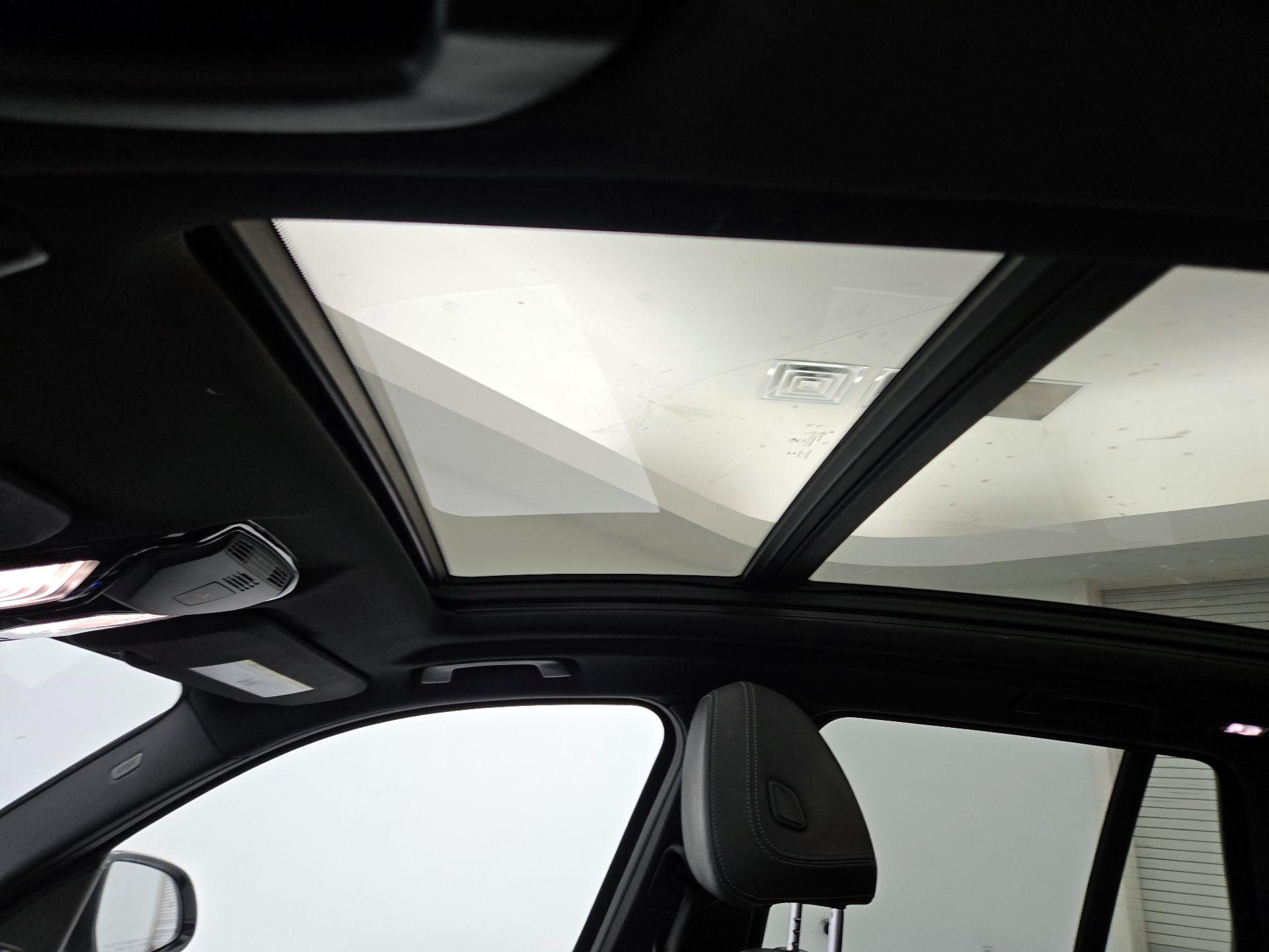Thumbnail: 2021 BMW X3 - 20